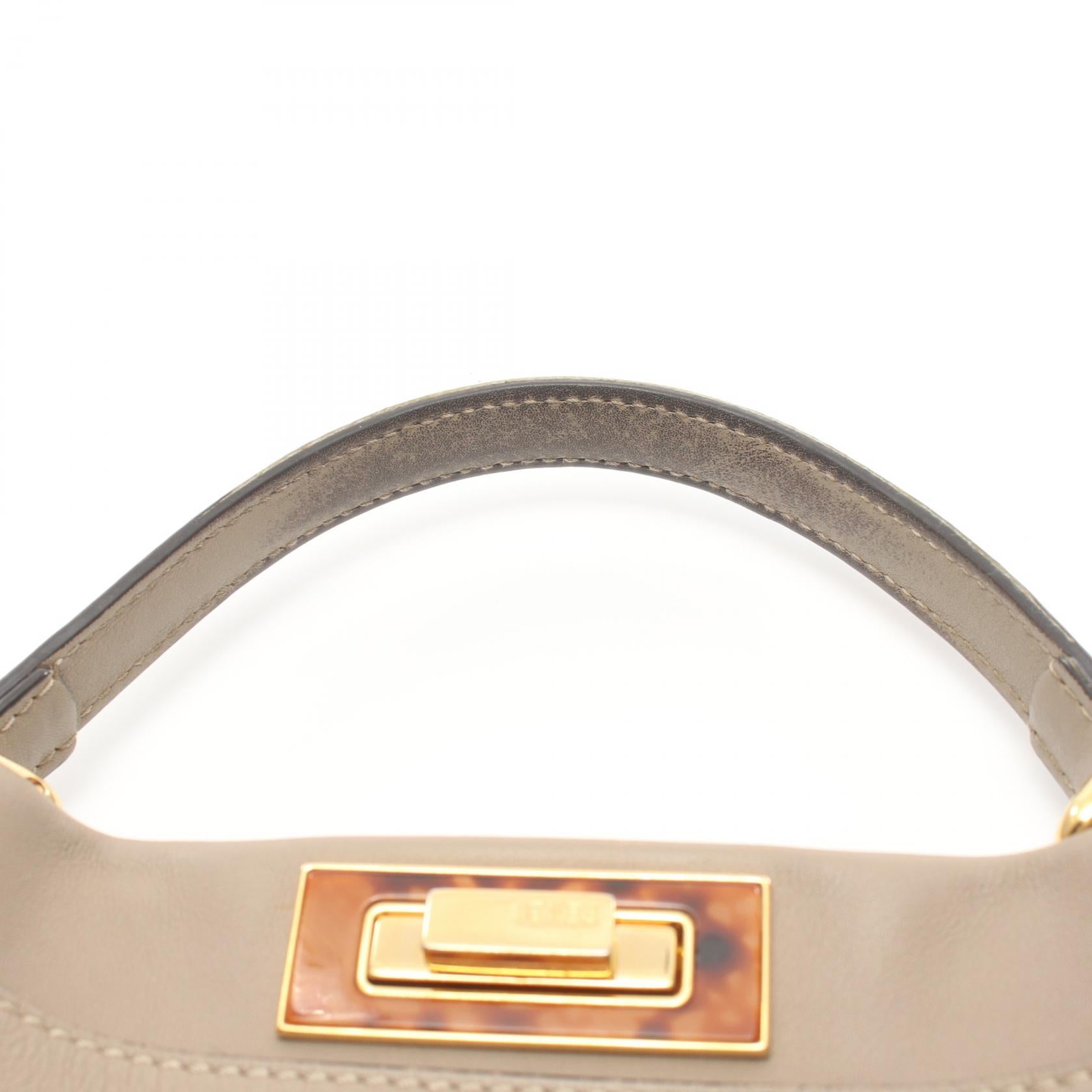 Fendi Peekaboo Regular Selleria Leather Handbag