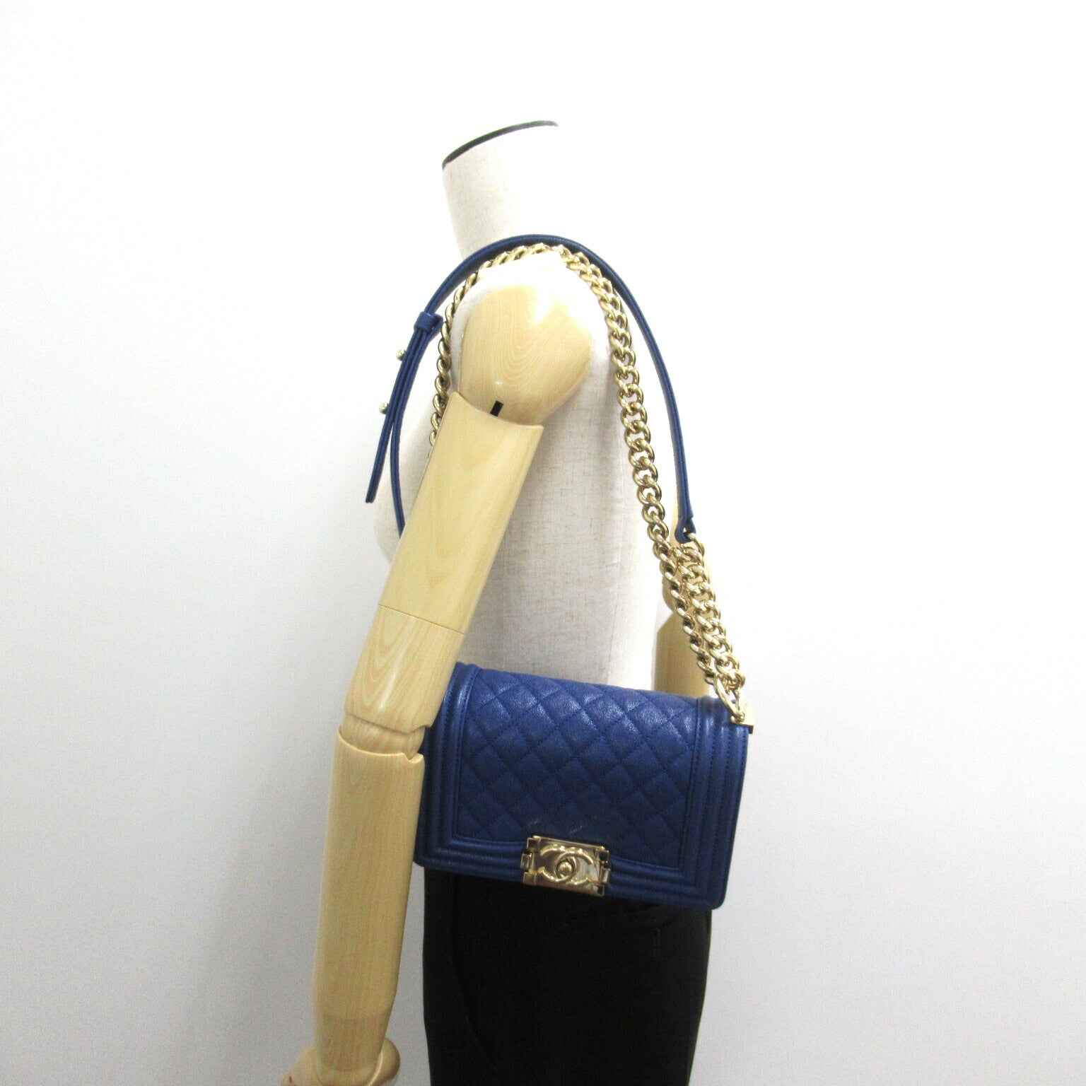 Chanel Boy Caviar Skin Chain Shoulder Bag Blue