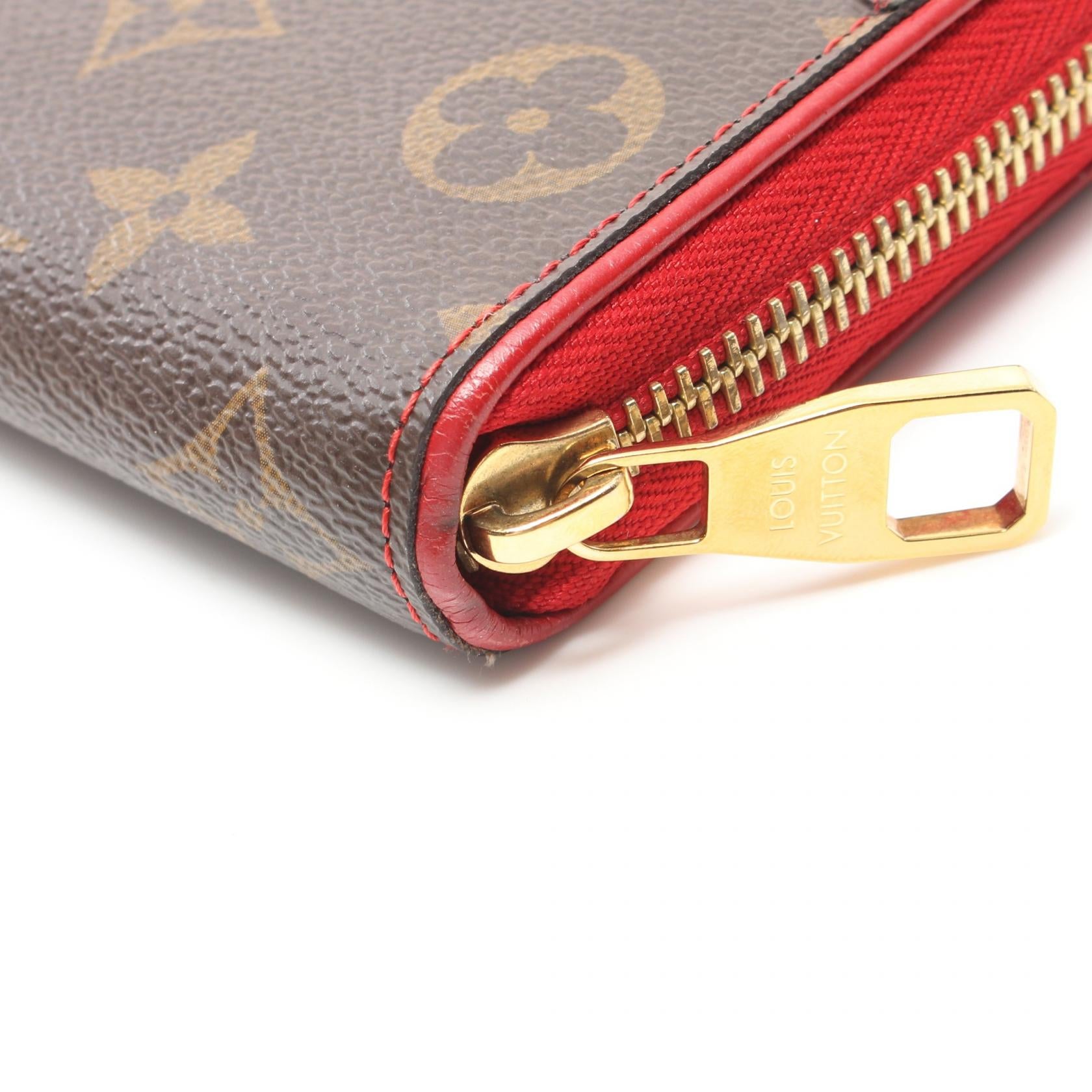 Louis Vuitton Zippy Wallet Retiro Monogram