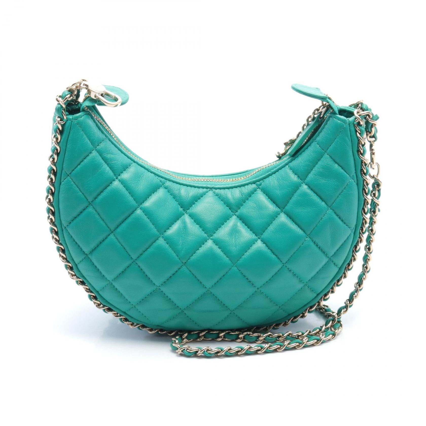 Chanel Leather Matelasse Shoulder Bag Green