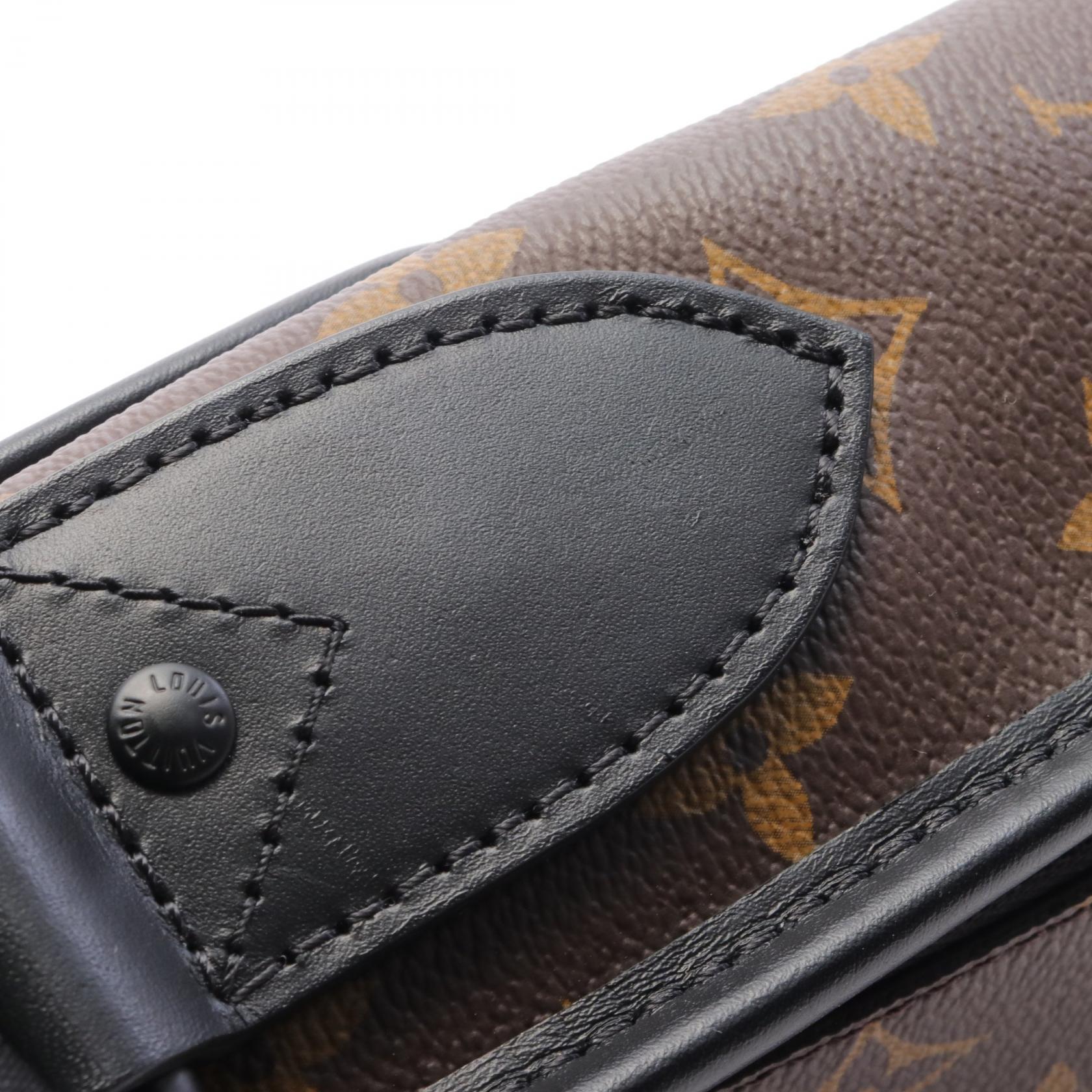 Louis Vuitton Archie Messenger Bag M46442