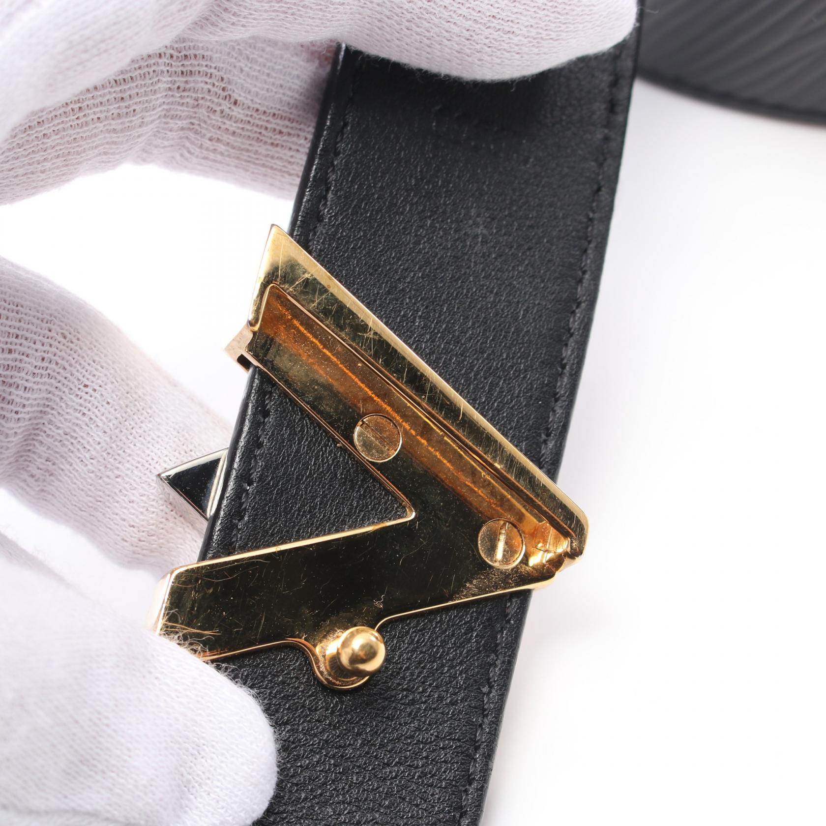 Louis Vuitton Epi Leather Belt M9360