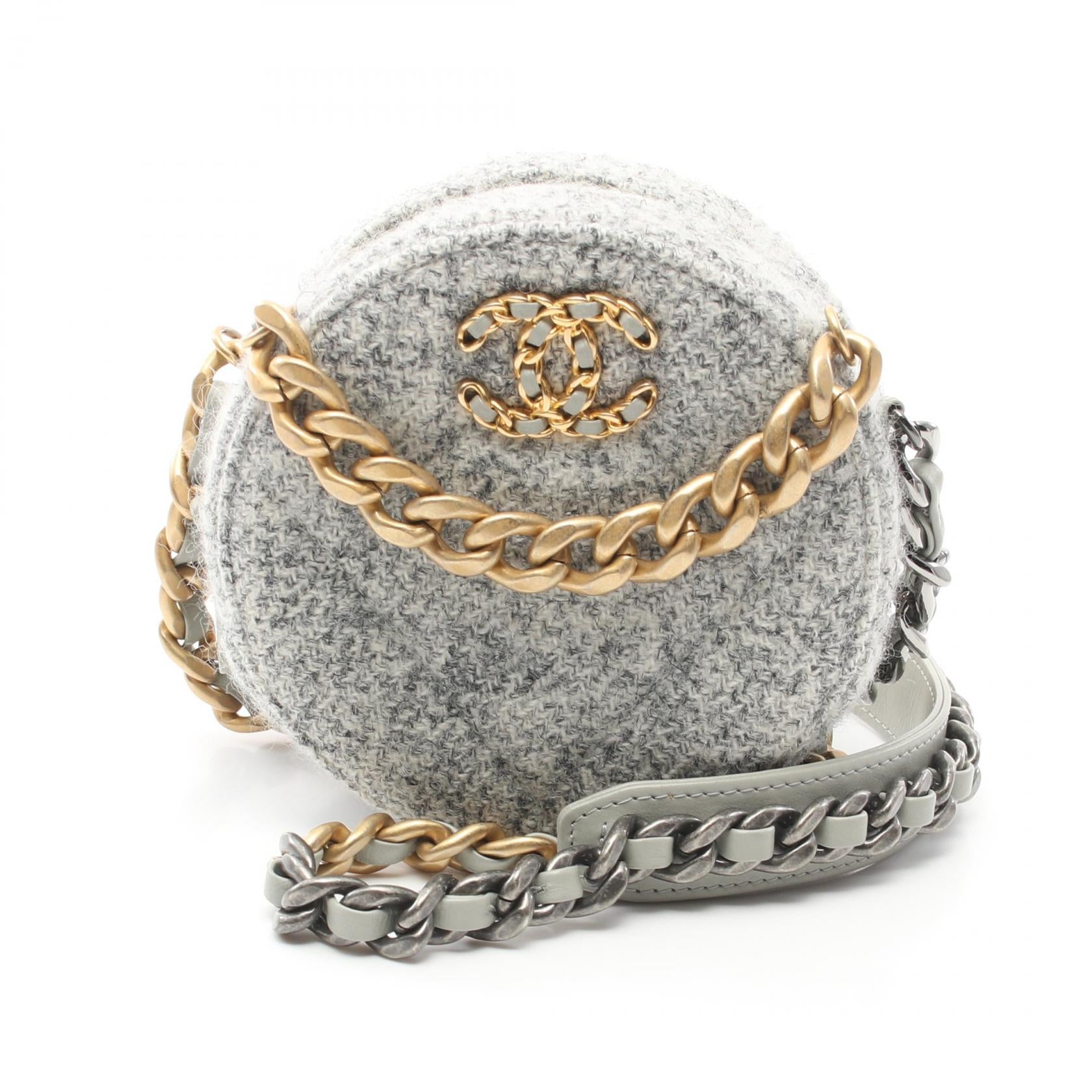 Chanel 19 Matelasse Shoulder Bag Fabric Leather