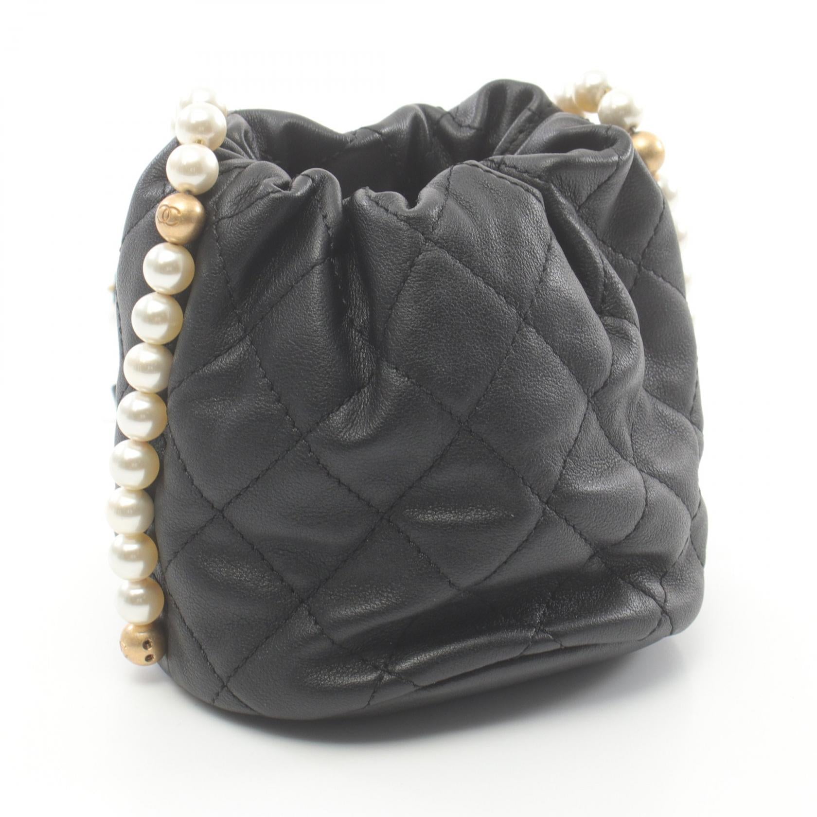 Chanel Matelasse Pearl Leather Shoulder Bag