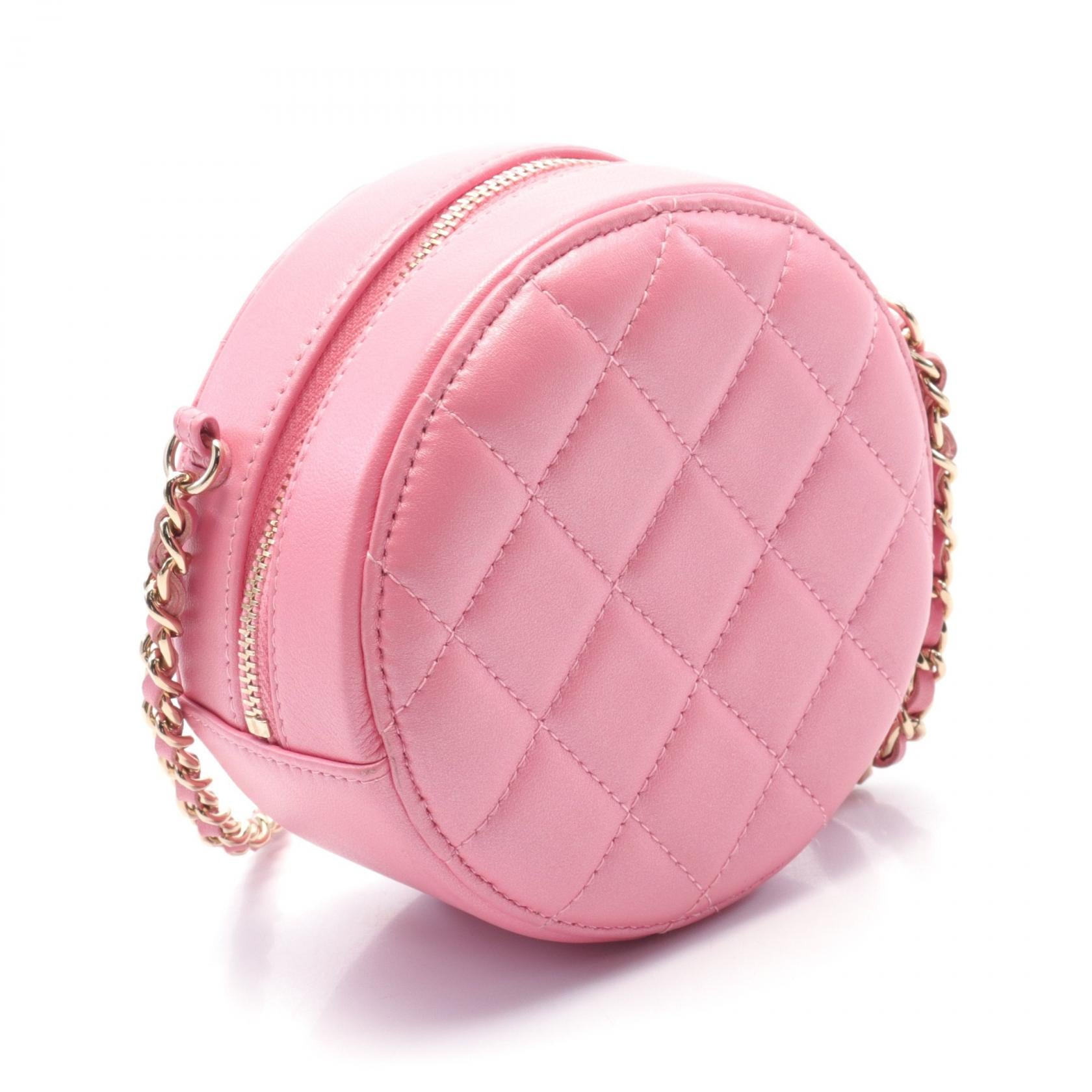 Chanel Matelasse Leather Shoulder Bag Pink