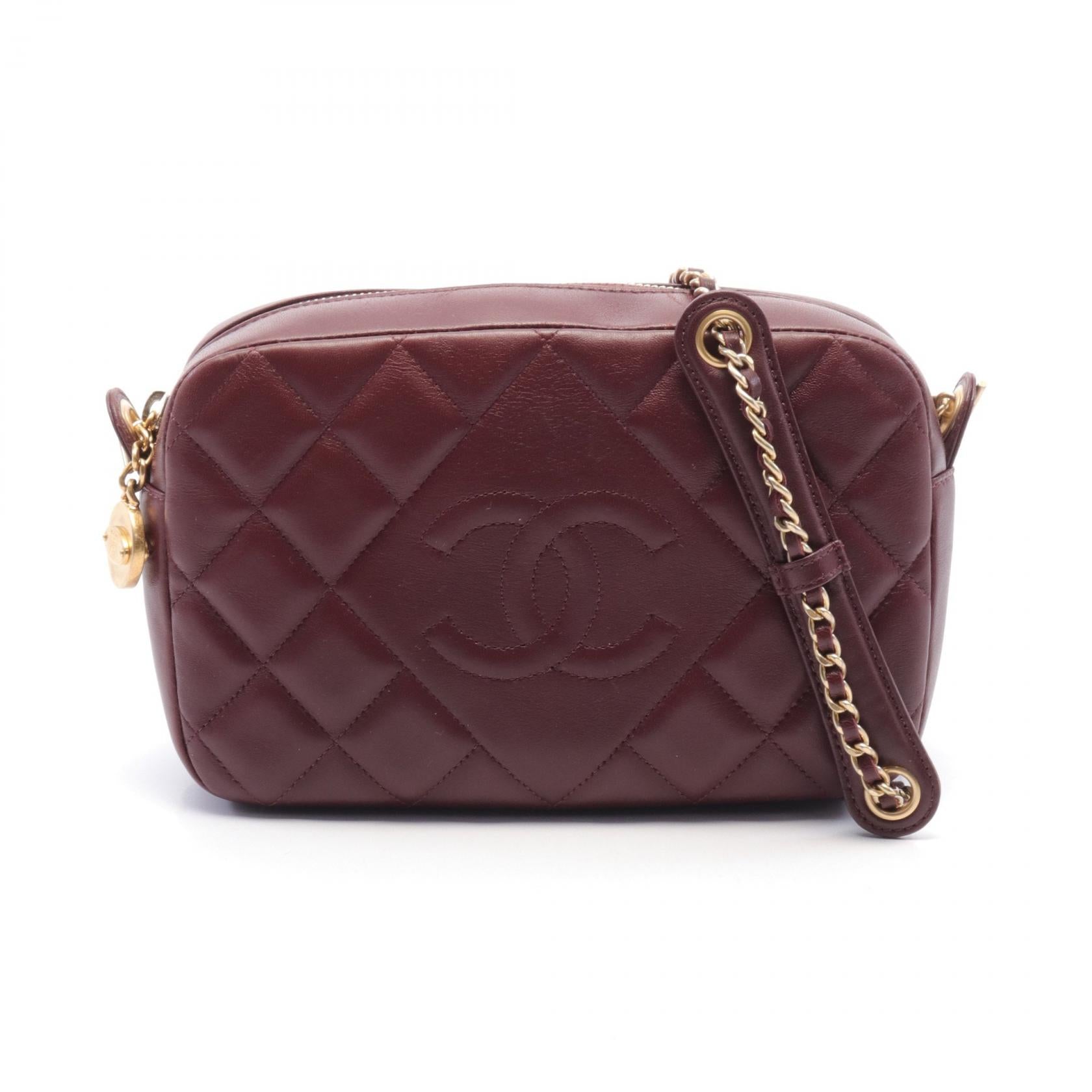 Chanel Matelasse Leather Shoulder Bag