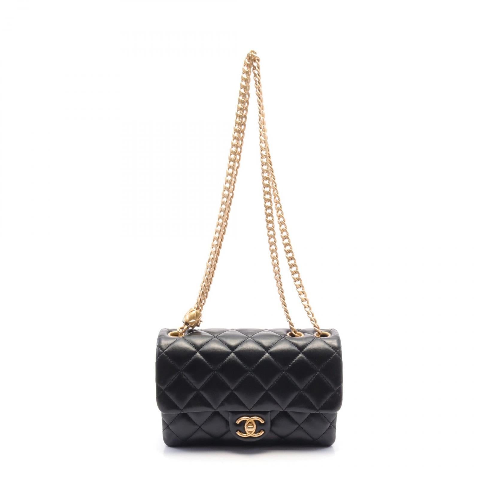 Chanel Leather Matelasse Shoulder Bag AS3393