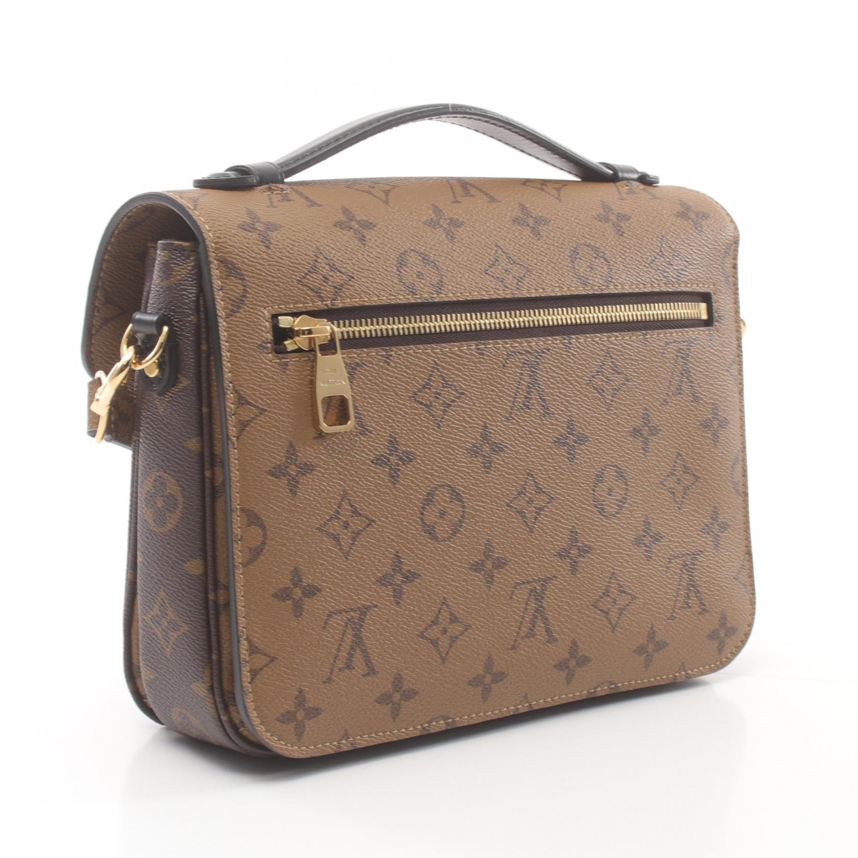 Louis Vuitton Pochette Metis MM Handbag M44876