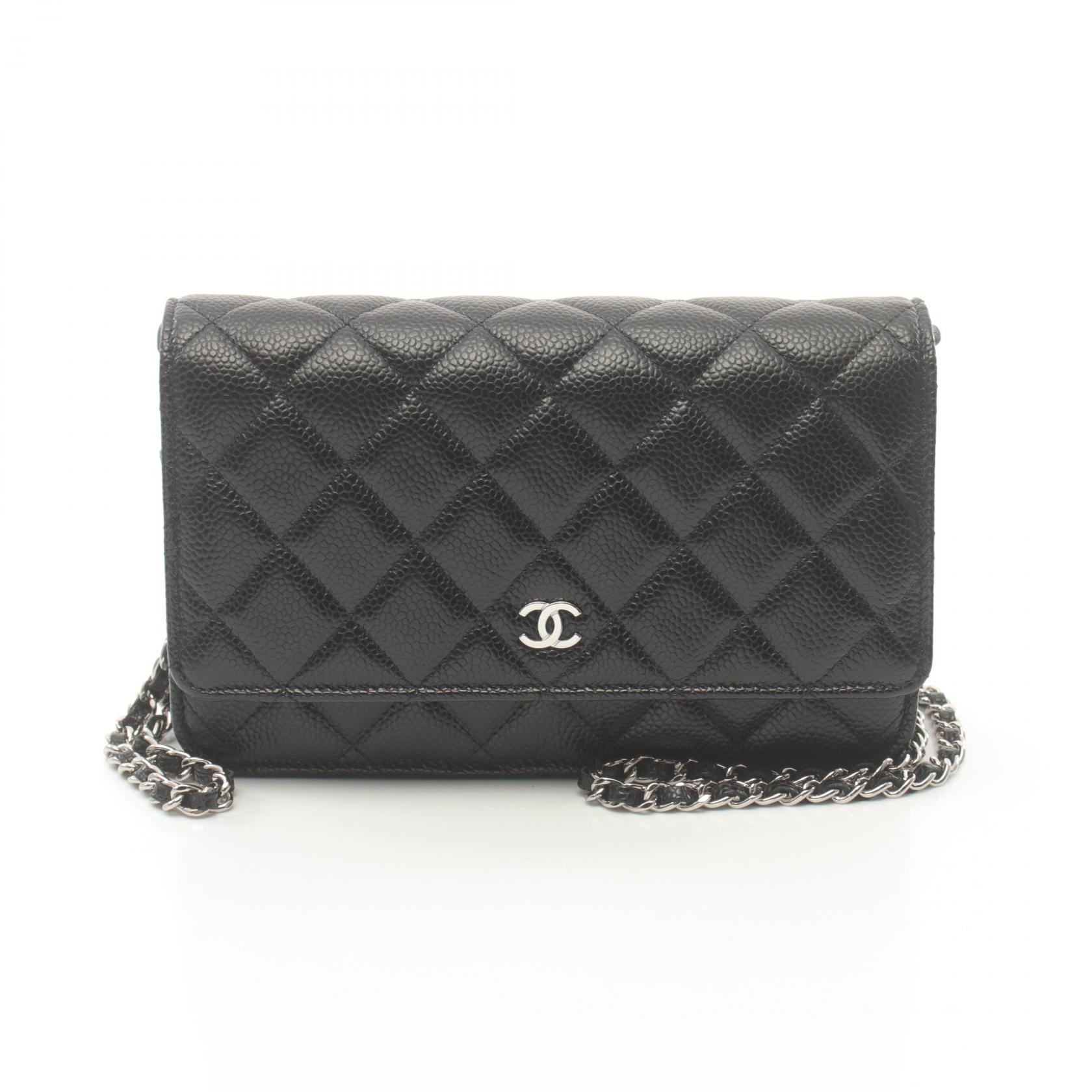 Chanel Matelasse Leather Shoulder Bag