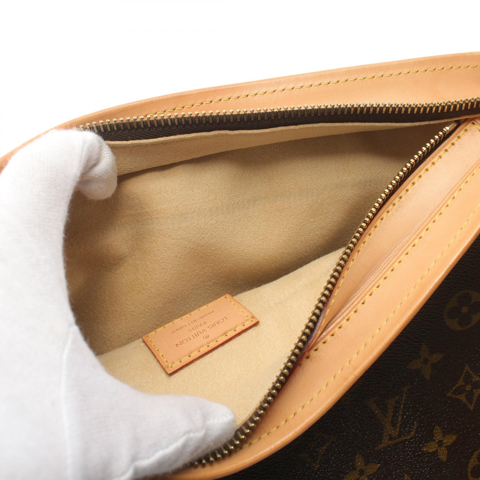 Louis Vuitton Hudson GM Monogram Shoulder Bag