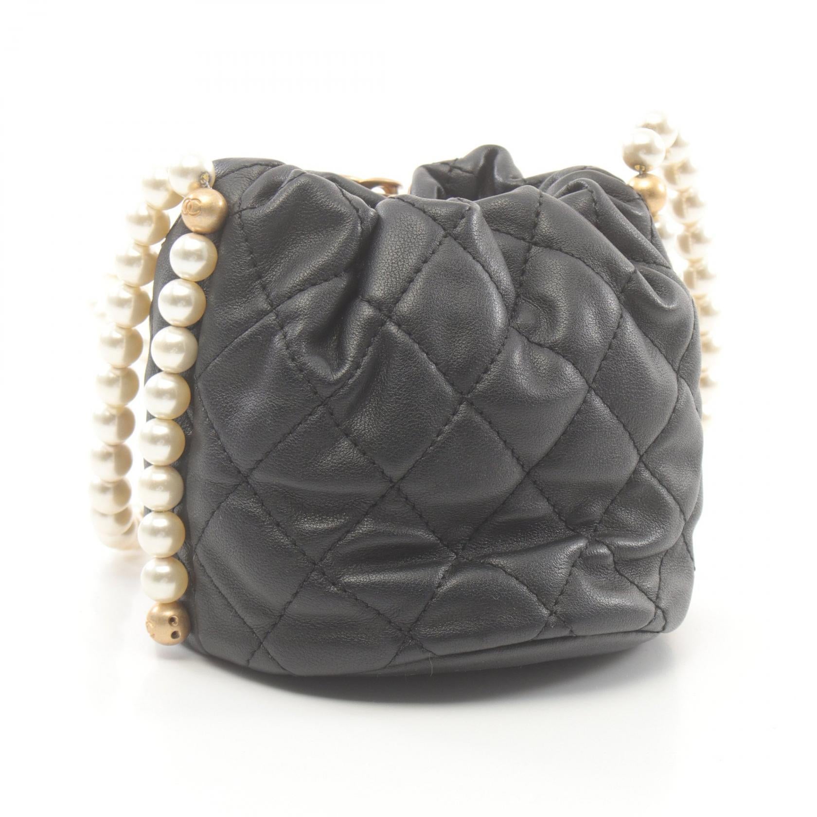 Chanel Lambskin Matelasse Shoulder Bag Black