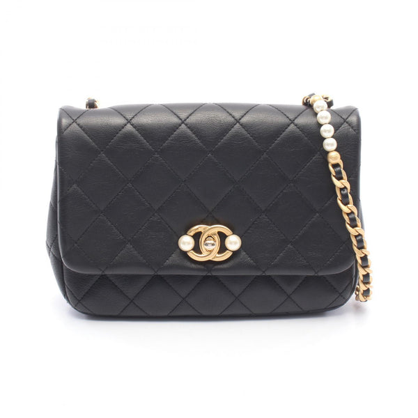 Chanel Matelasse Leather Shoulder Bag