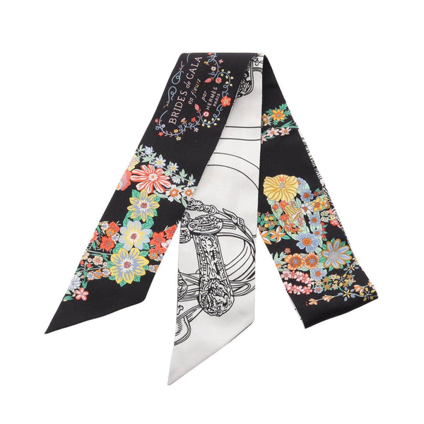 Hermes Brides de Gala en Fleurs Silk Scarf