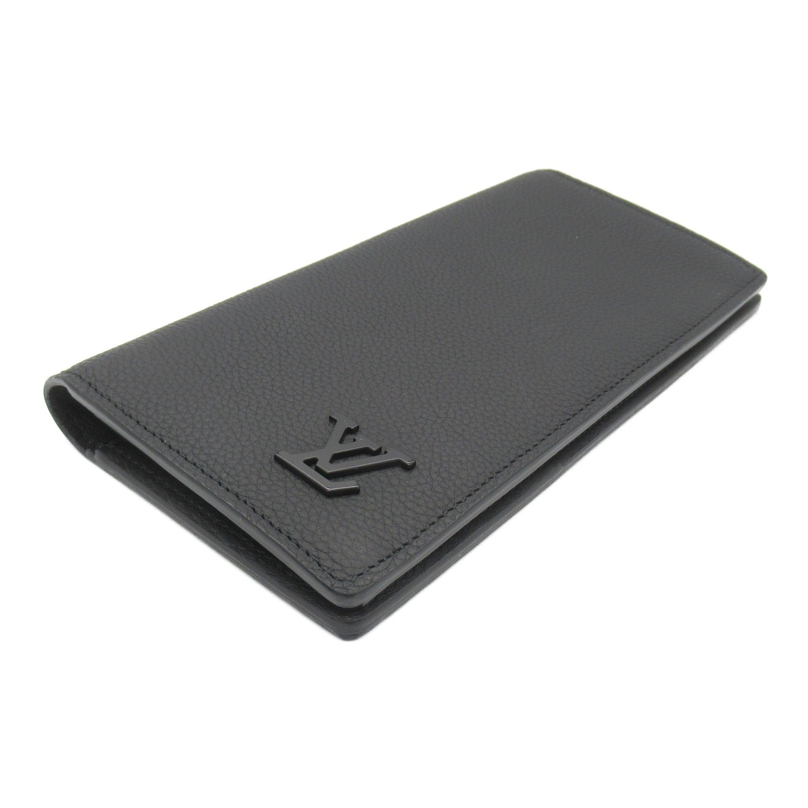 Louis Vuitton Leather Long Wallet M69980