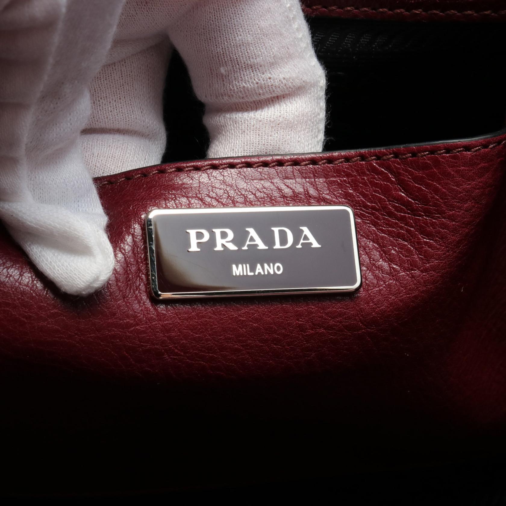 Prada GLACE'CALF Leather Handbag B2625M