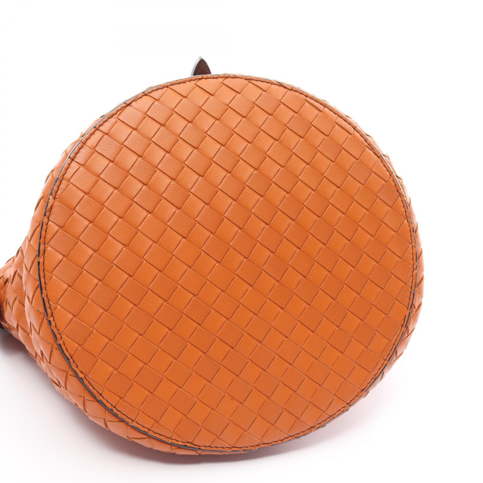 Bottega Veneta Intrecciato Leather Tambura Handbag Leather Handbag 535263 in Great Condition