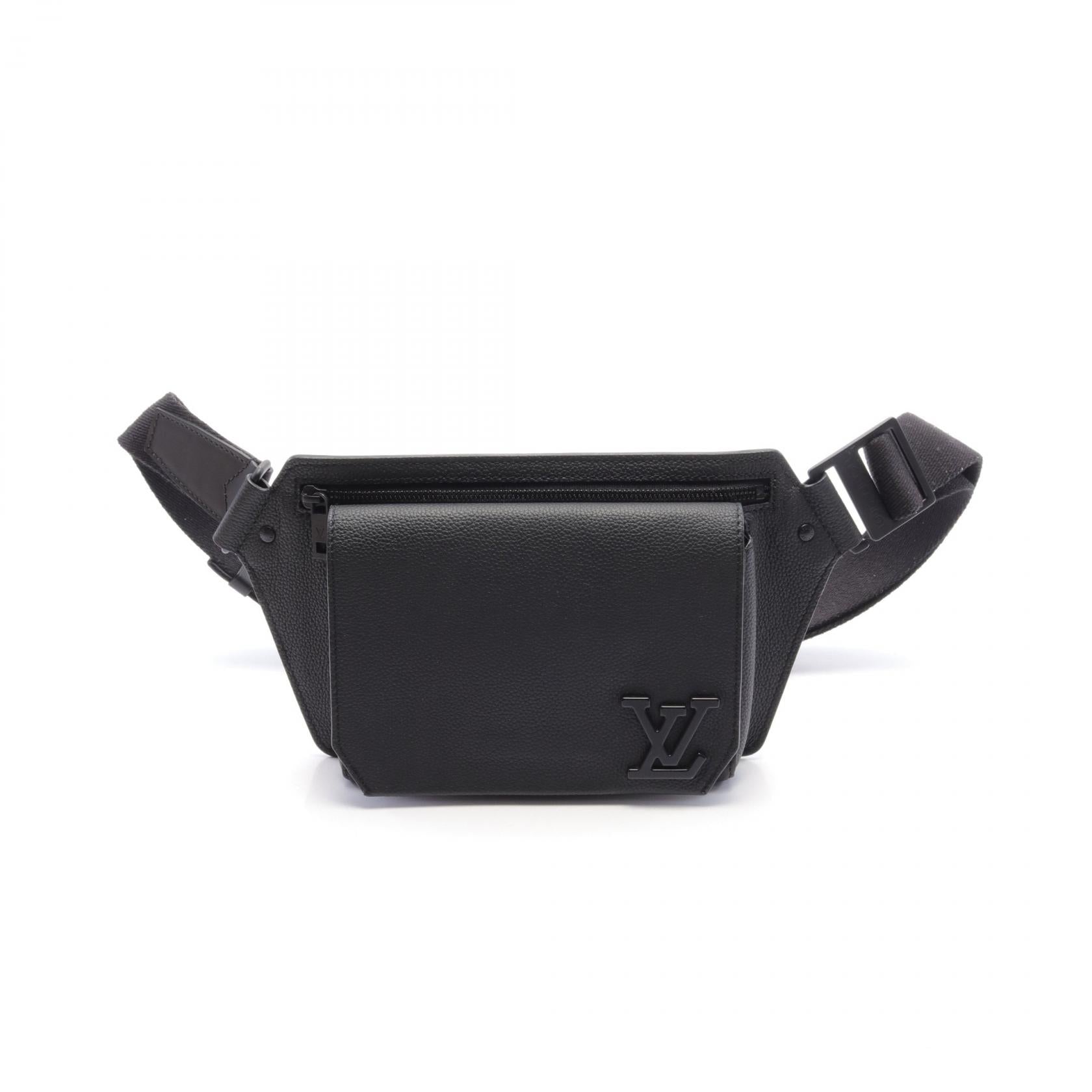 Louis Vuitton Grain Leather Waist Bag Black M57081