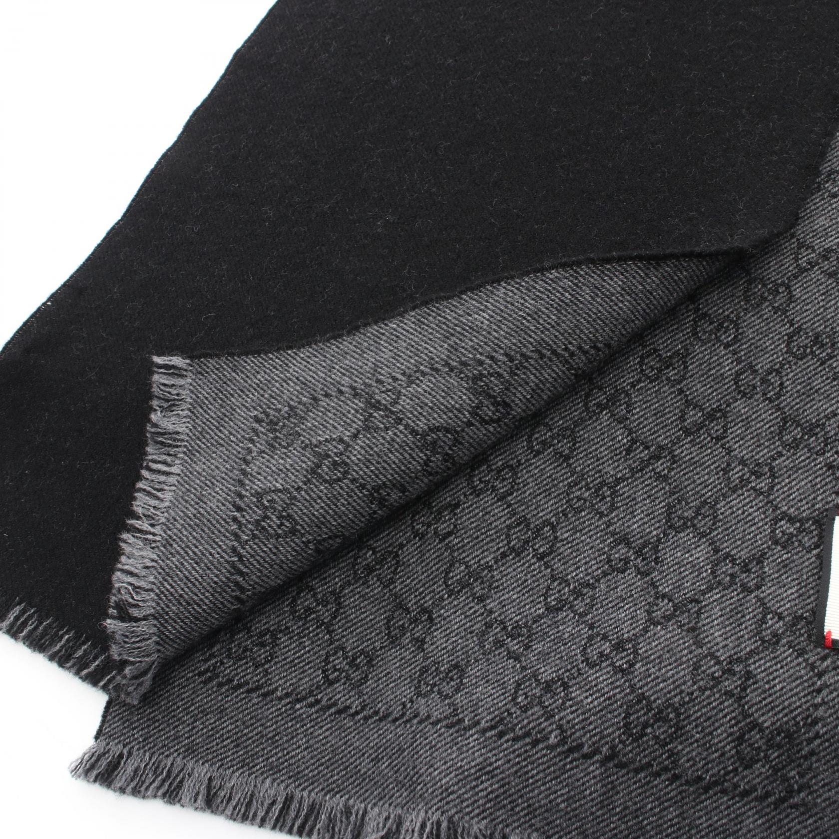 Gucci Wool Reversible GG Scarf 411726