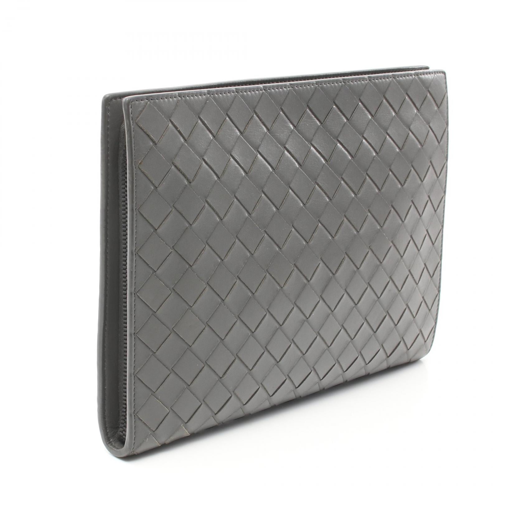 Bottega Veneta Intrecciato Leather Clutch Bag