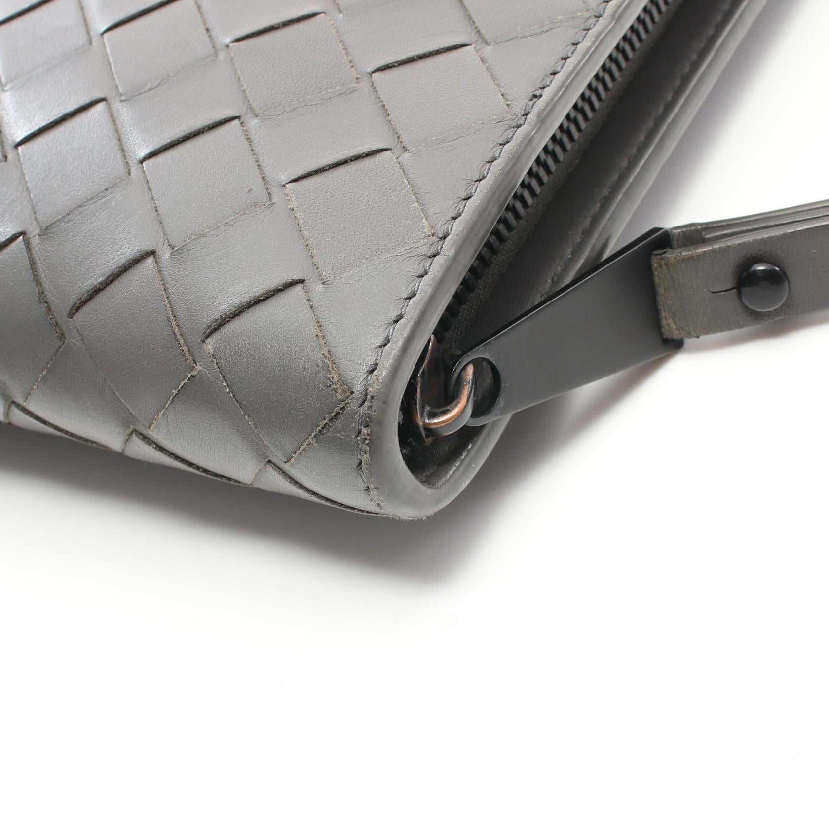 Bottega Veneta Intrecciato Leather Clutch Bag