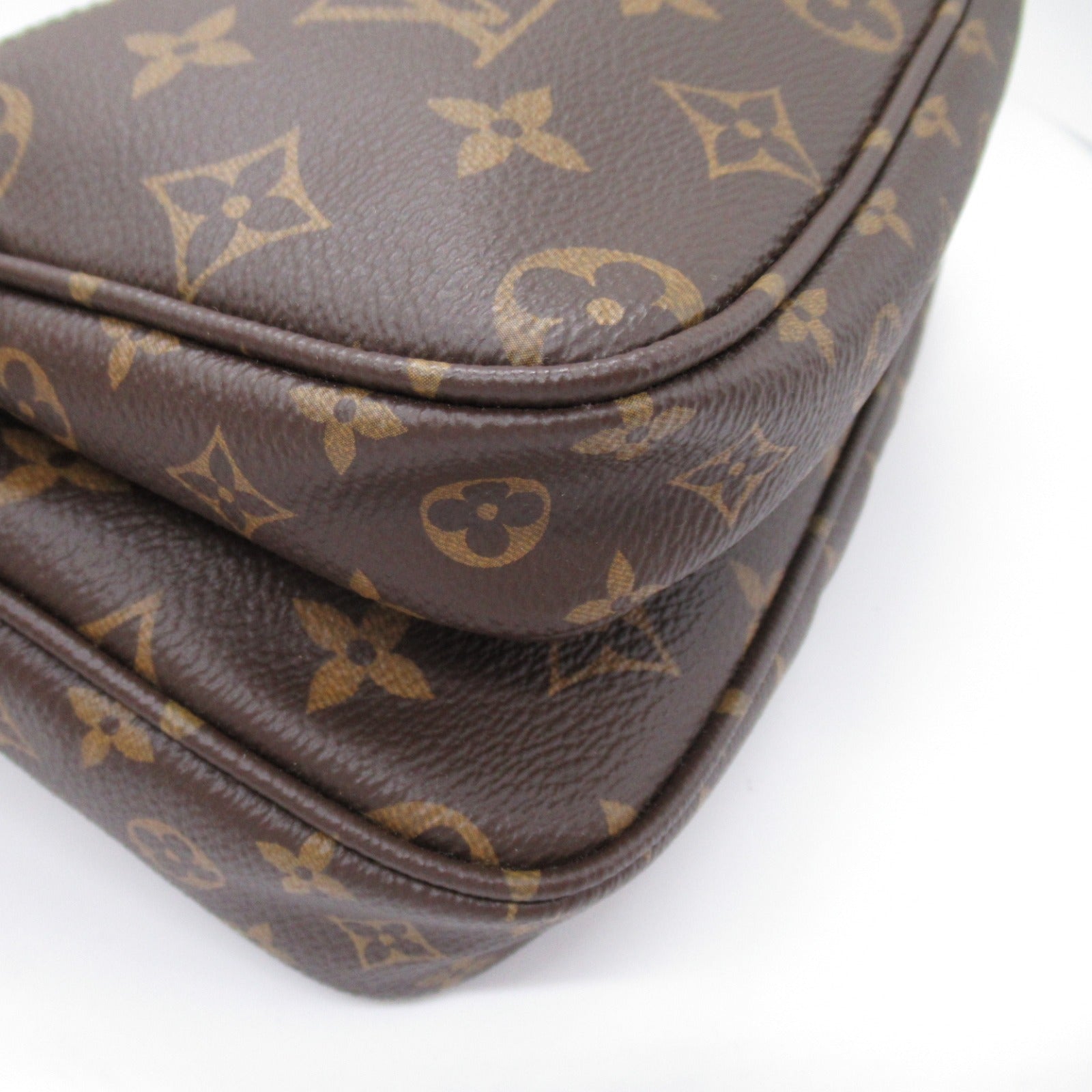 Louis Vuitton Multi Pochette Accessoires Shoulder Bag M44840