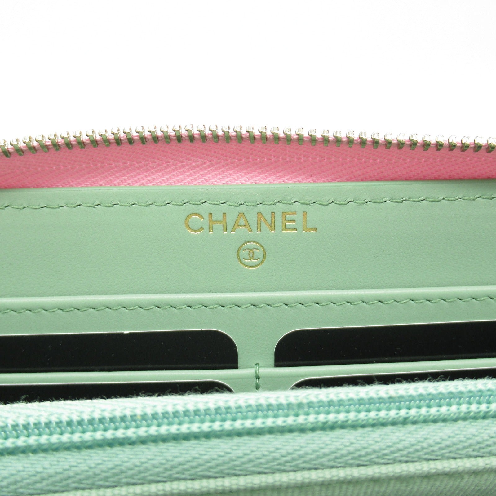 Chanel Matelasse Leather Long Wallet Pink