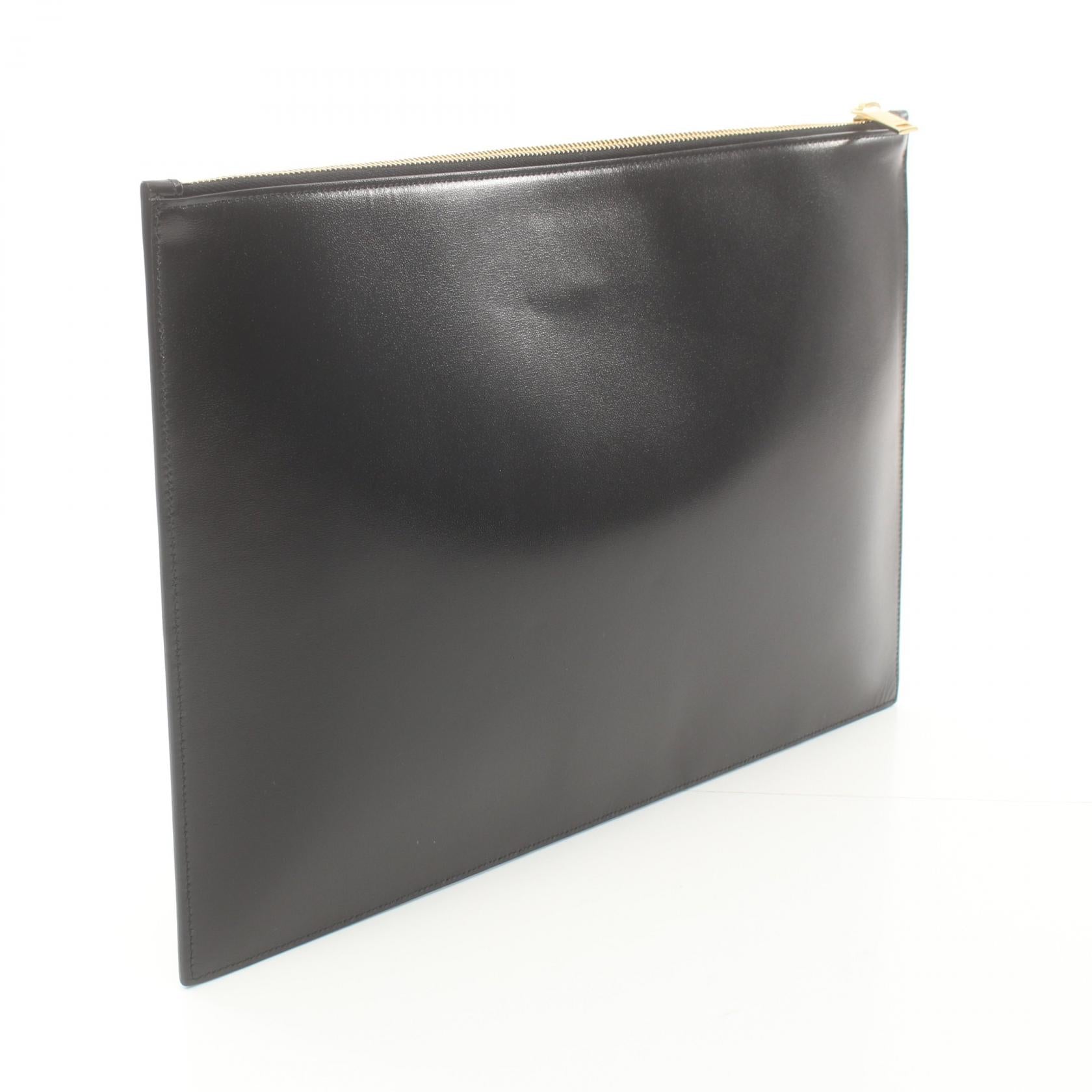 Yves Saint Laurent Classic Saint Laurent Mini Zip Clutch Leather Clutch Bag 397294 in Great Condition