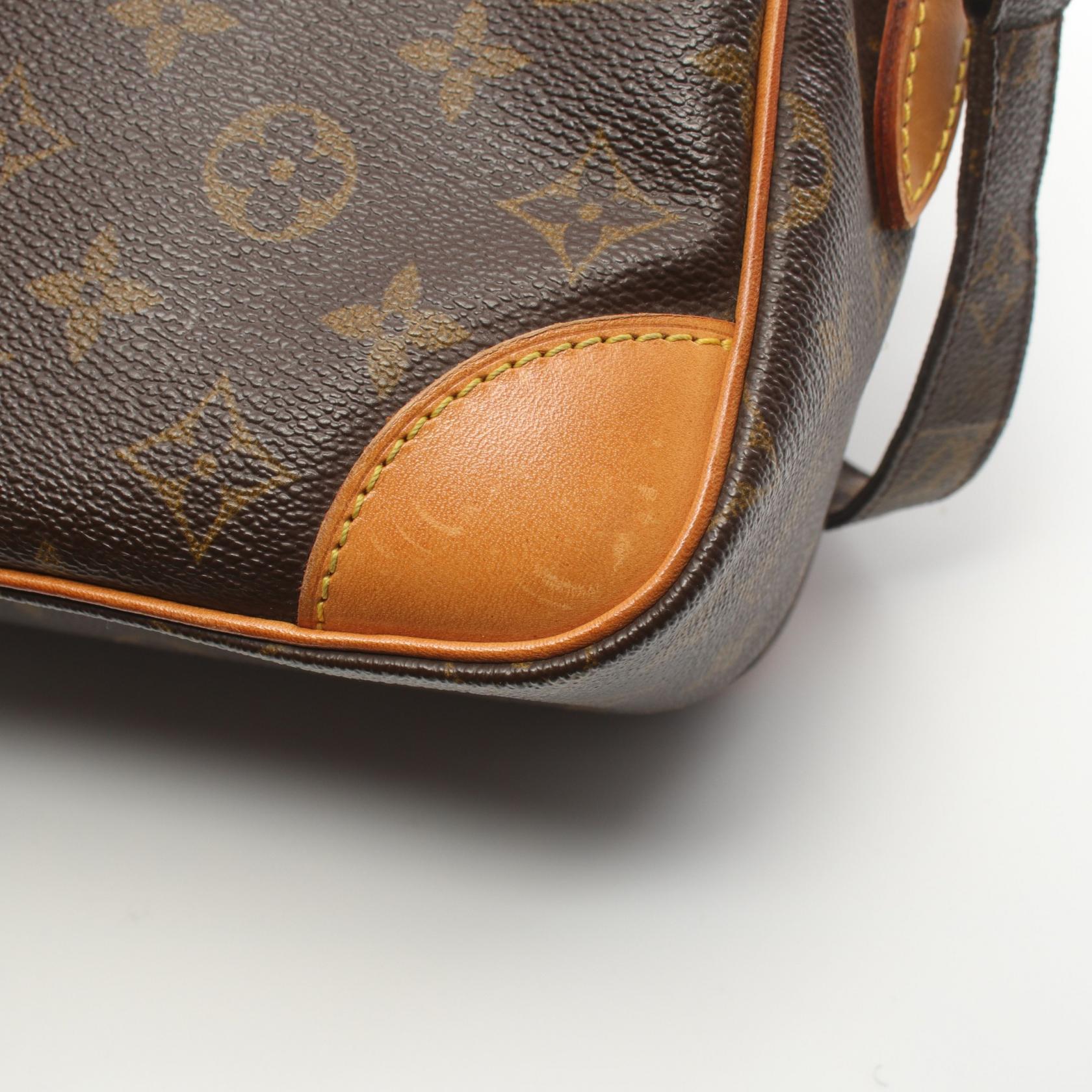 Louis Vuitton Nile Shoulder Bag Monogram M45244