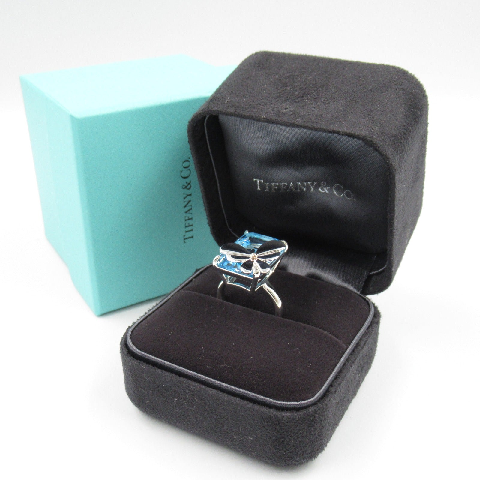 Tiffany & Co 18K Topaz Return to Tiffany Love Bugs Butterfly Ring Metal Ring in Great Condition