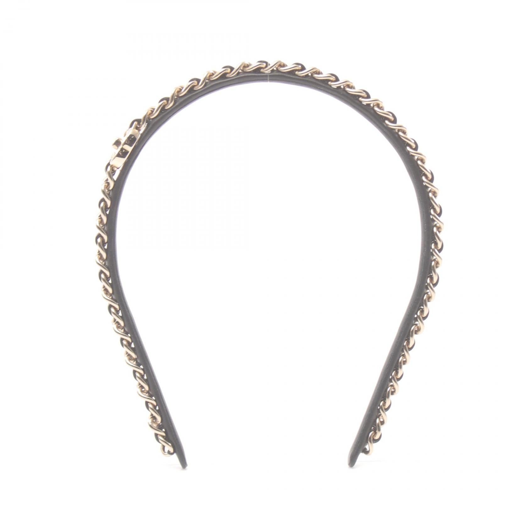 Chanel CC Turnlock Chain Headband  Leather Hair Accessory B21S in Great Condition