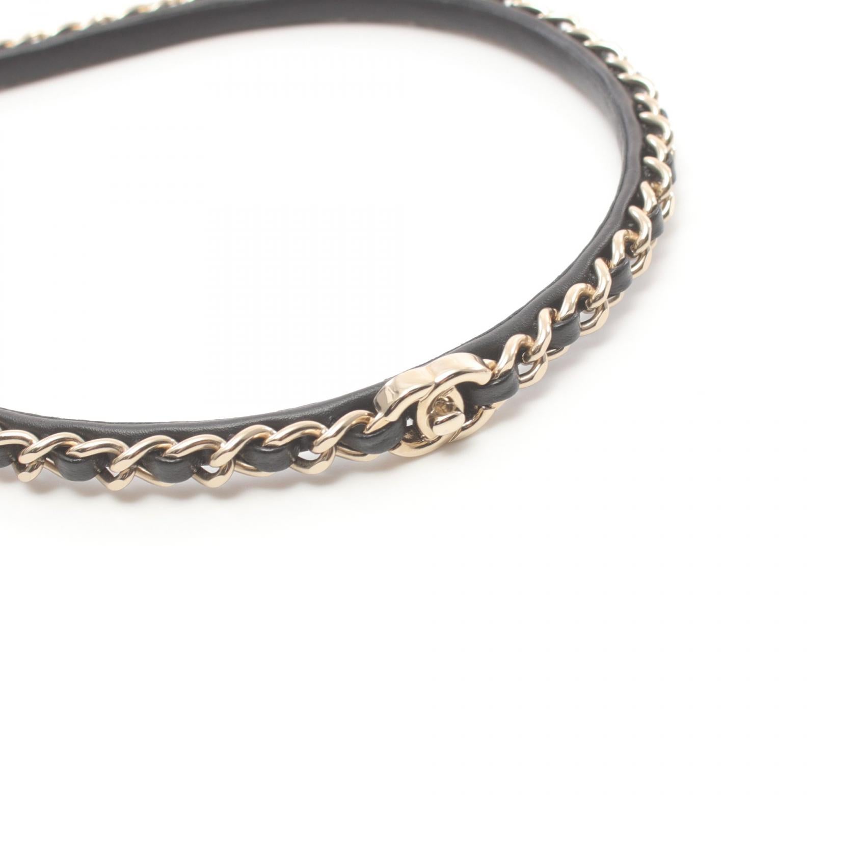 Chanel CC Turnlock Chain Headband  Leather Hair Accessory B21S in Great Condition