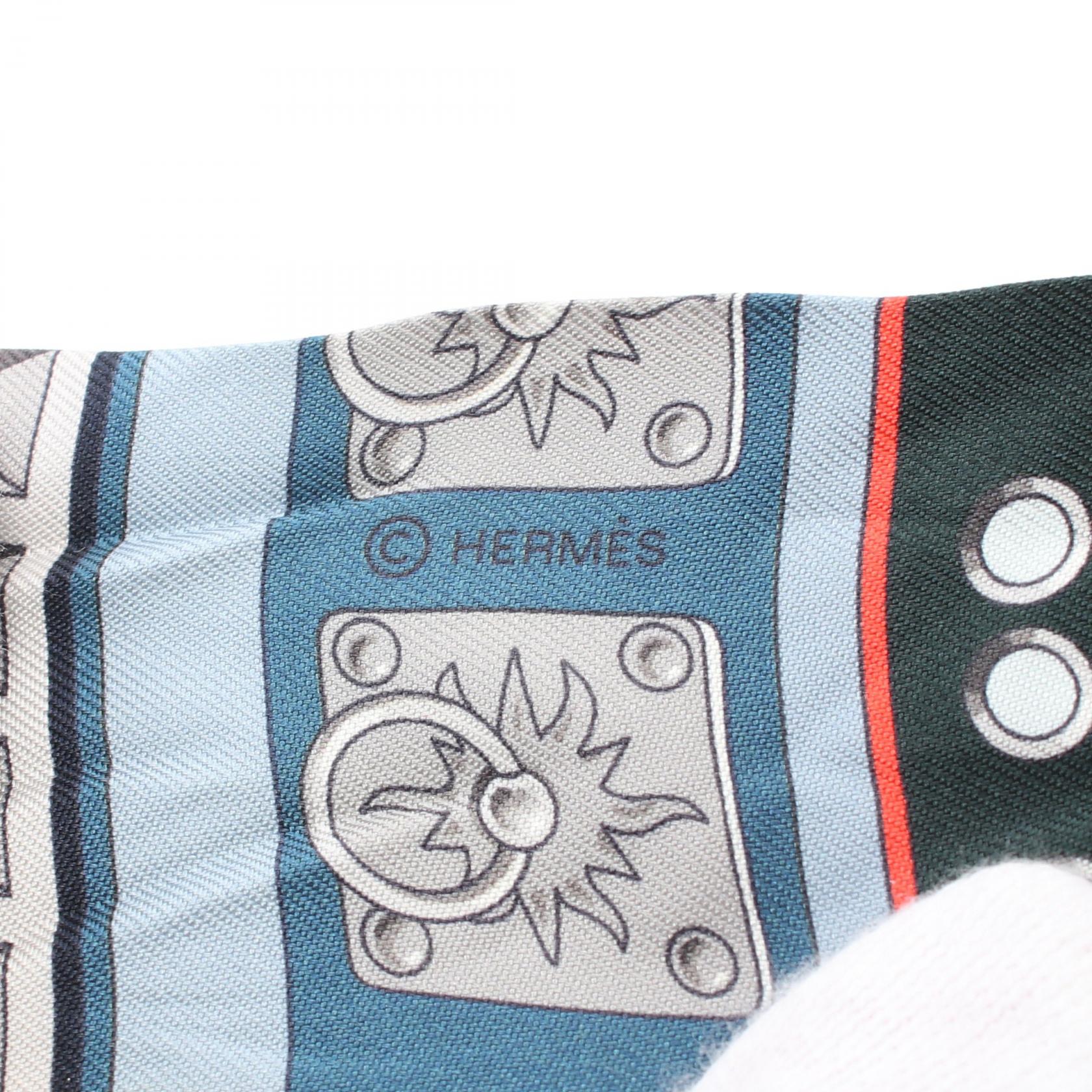 Hermes Colliers de Chiens Twilly Silk Scarf Canvas Scarf in Good Condition