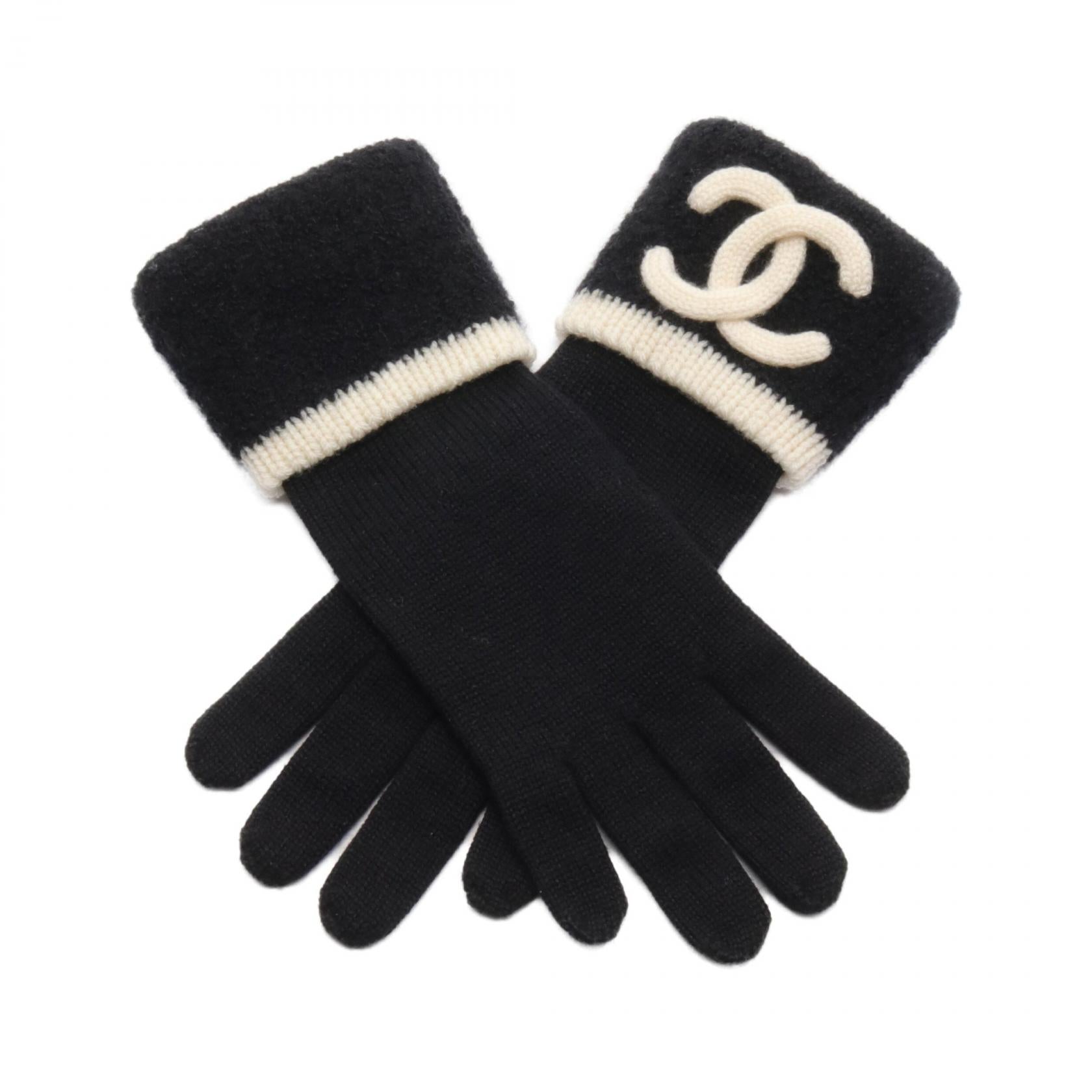 Chanel Wool Silk Cashmere Gloves