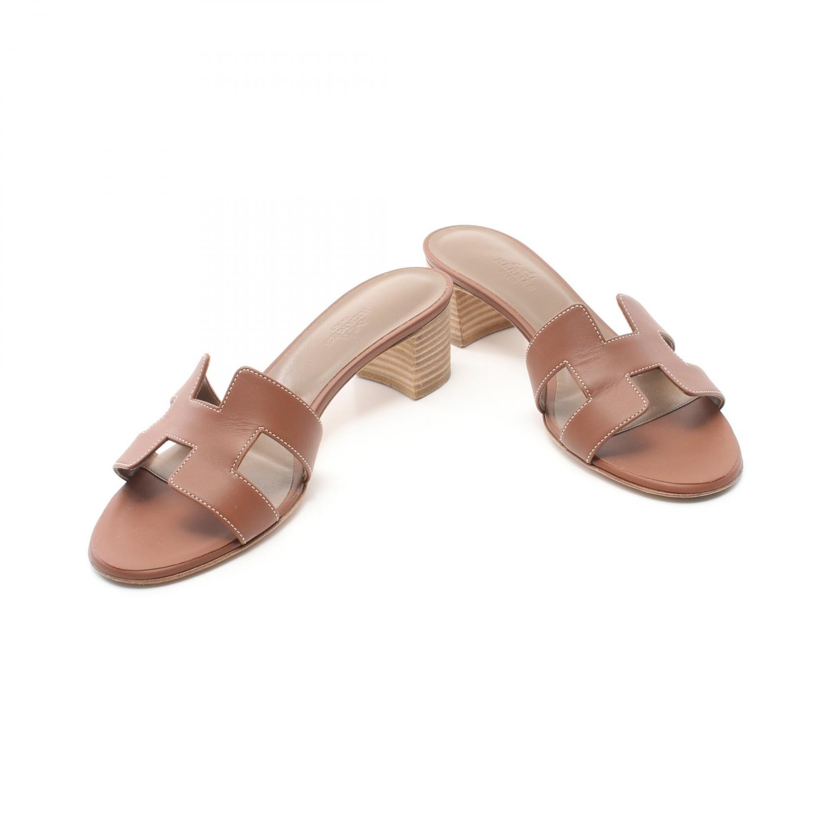 Hermes Oasis Gold Leather Sandals H071002Z