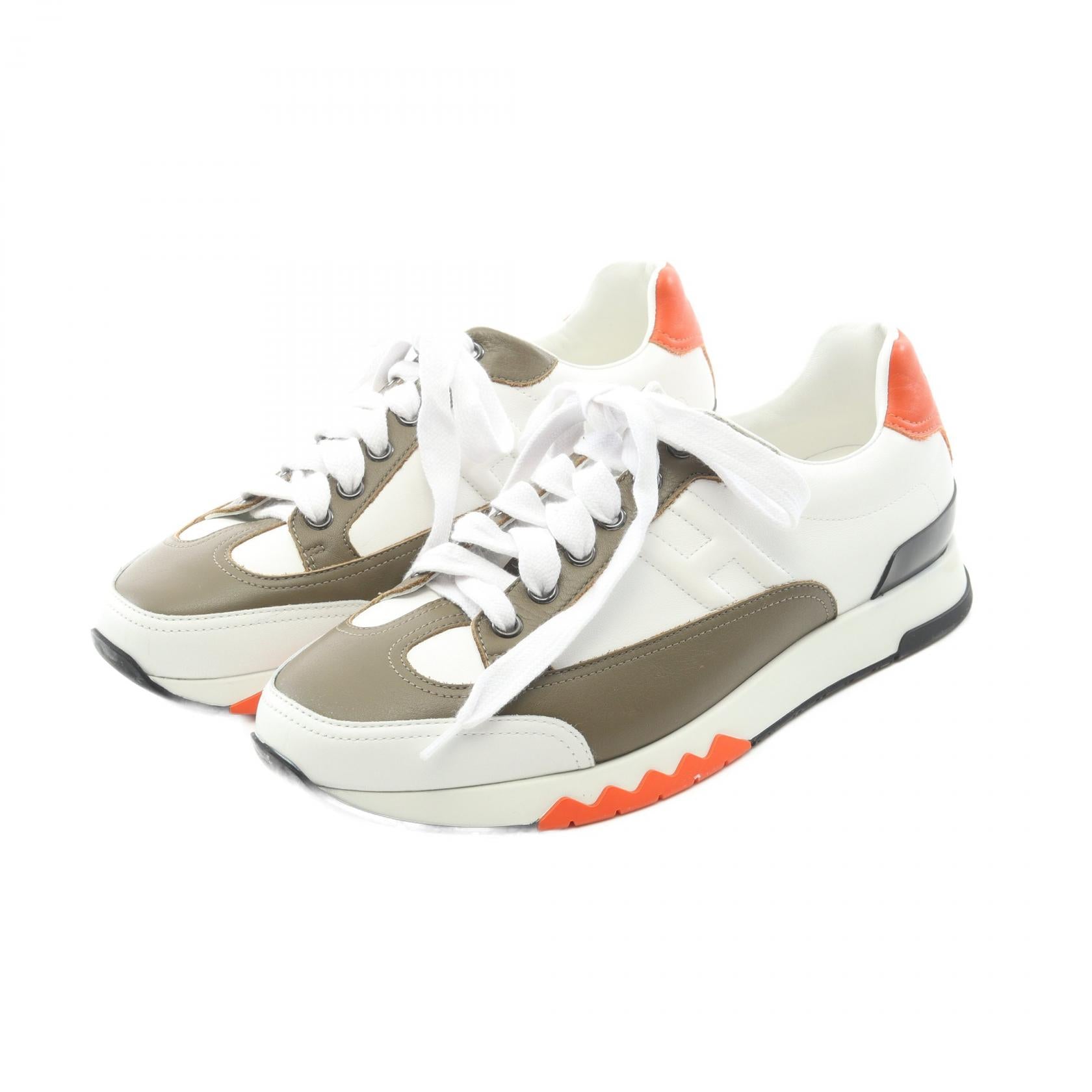 Hermes Trail Leather Sneakers