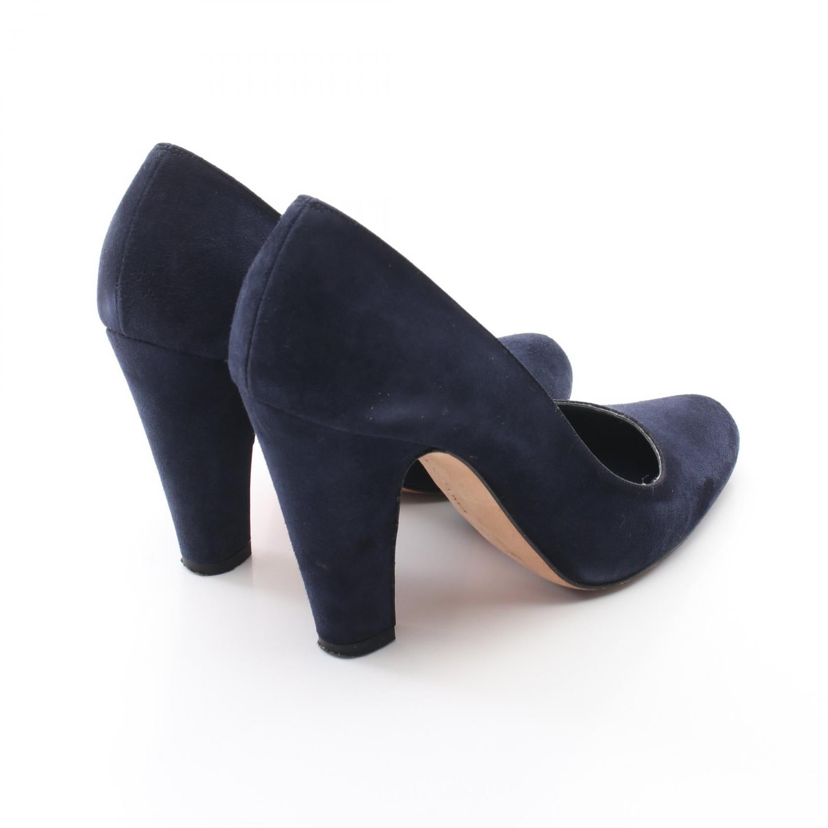 Manolo Blahnik Suede Pumps for Women