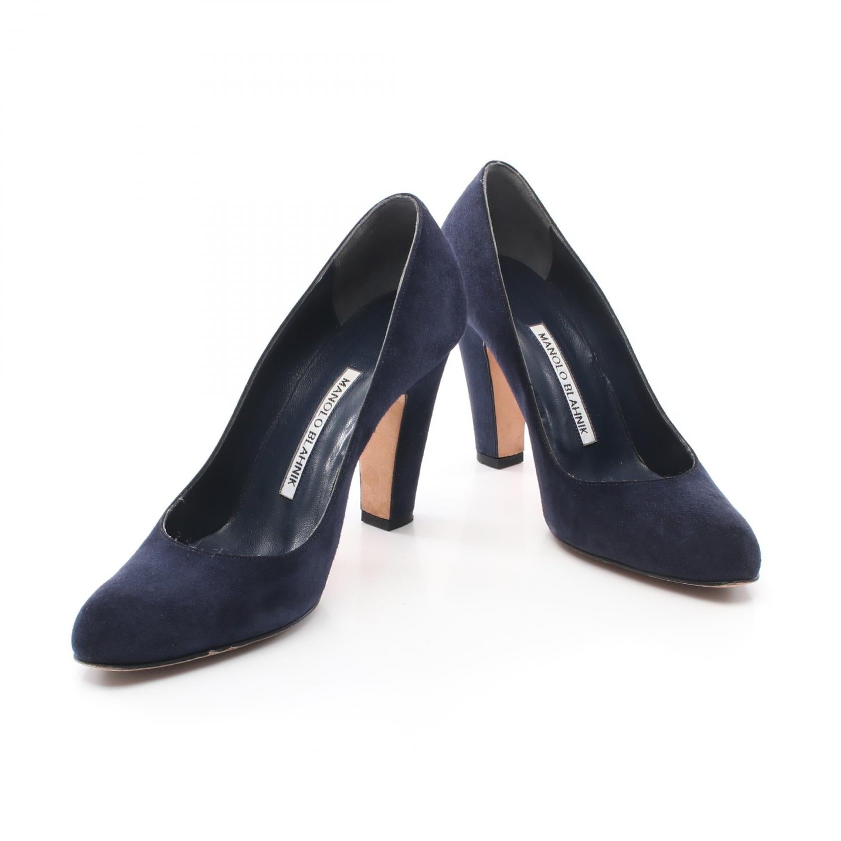 Manolo Blahnik Suede Pumps for Women