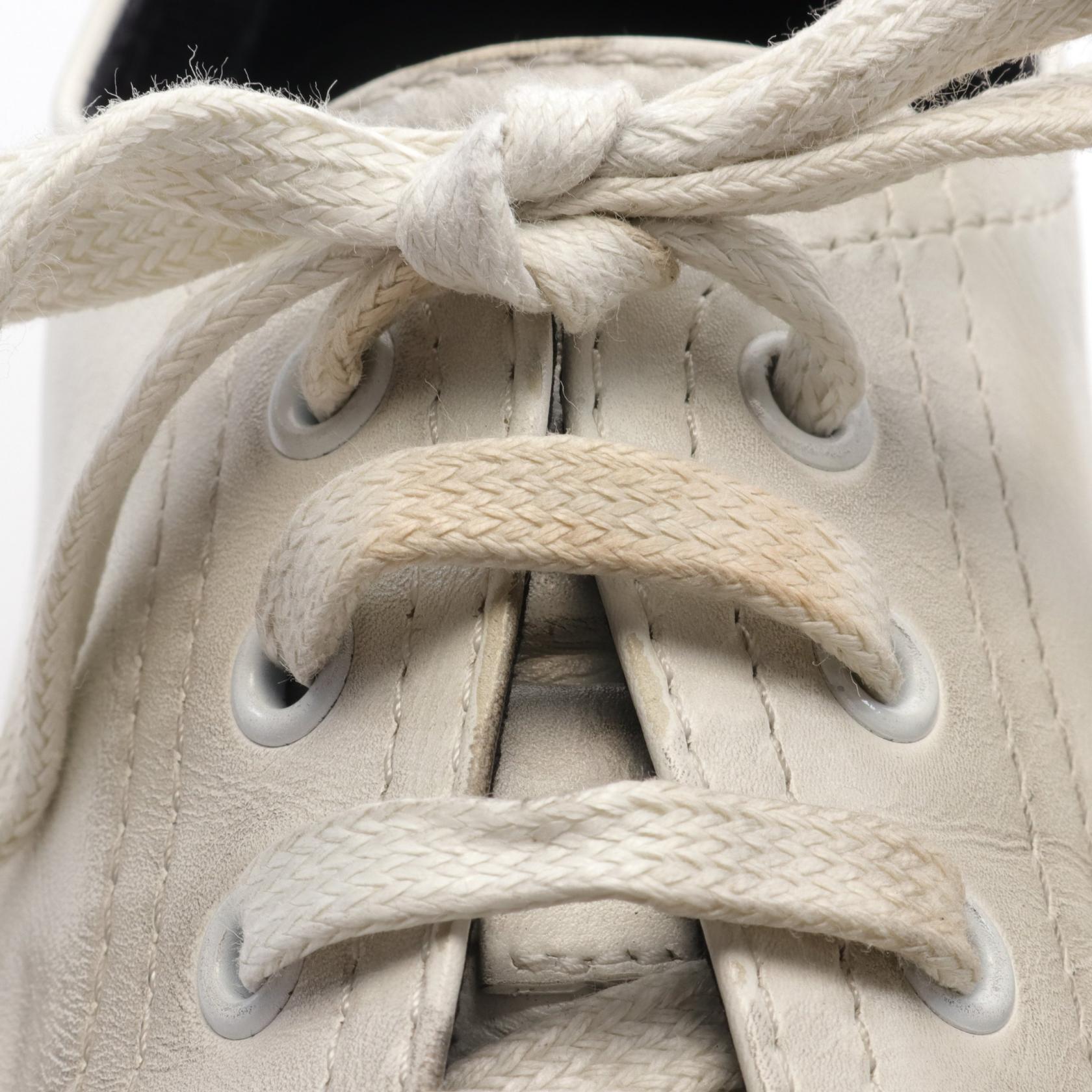 Yves Saint Laurent Malibu Leather Sneakers