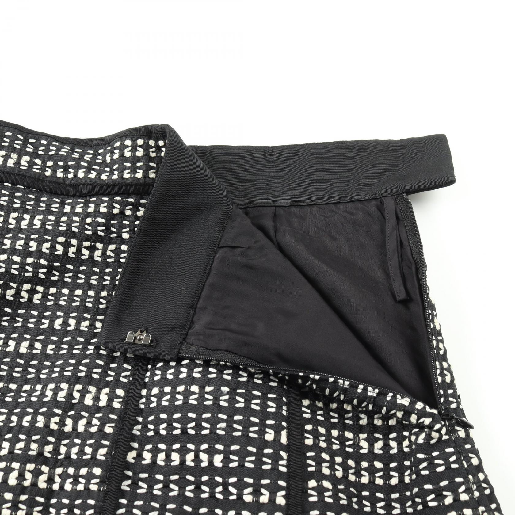 ADORE Monotone Jacquard Skirt Polyester