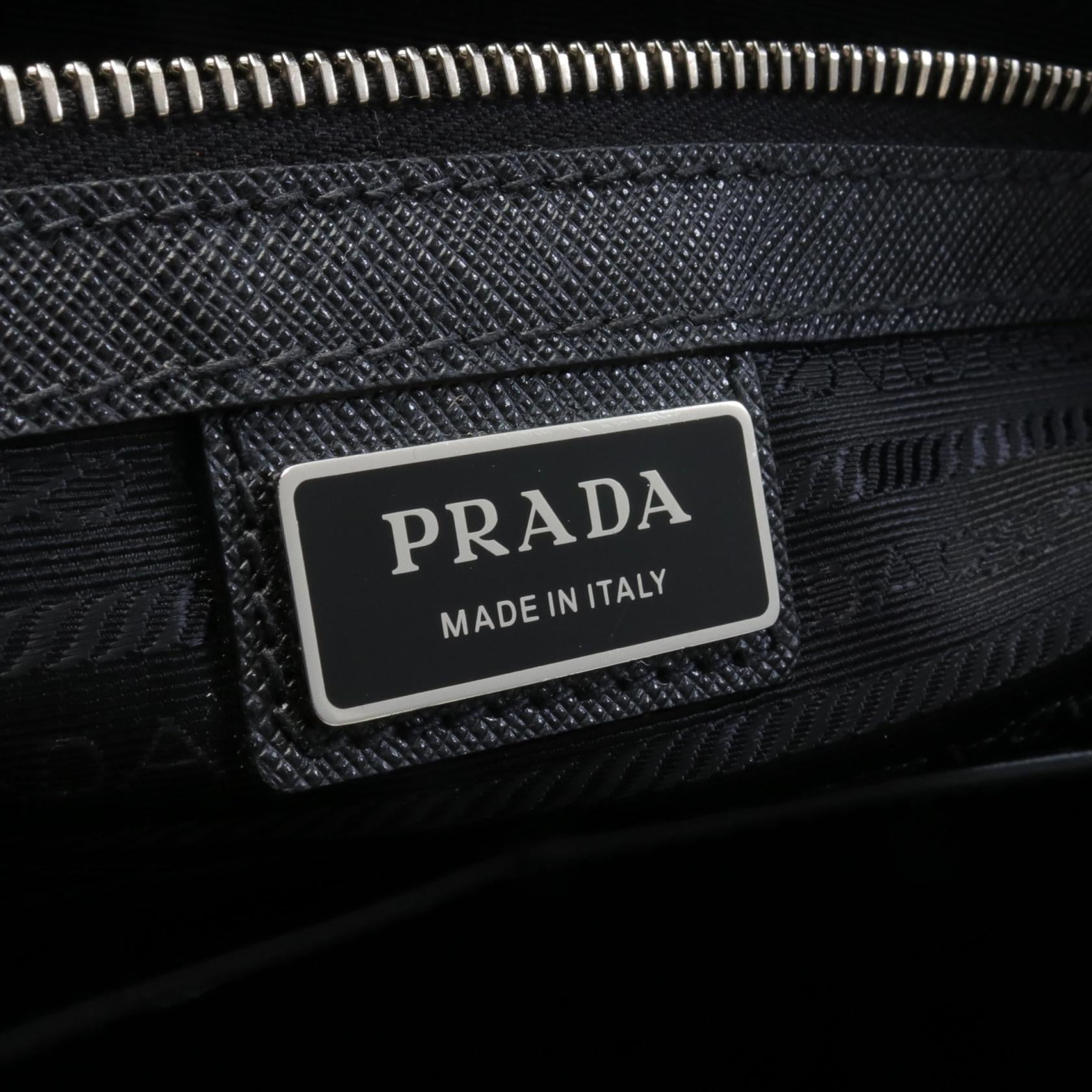 Prada Leather Galleria Handbag Leather Handbag 2VG061 in Great Condition