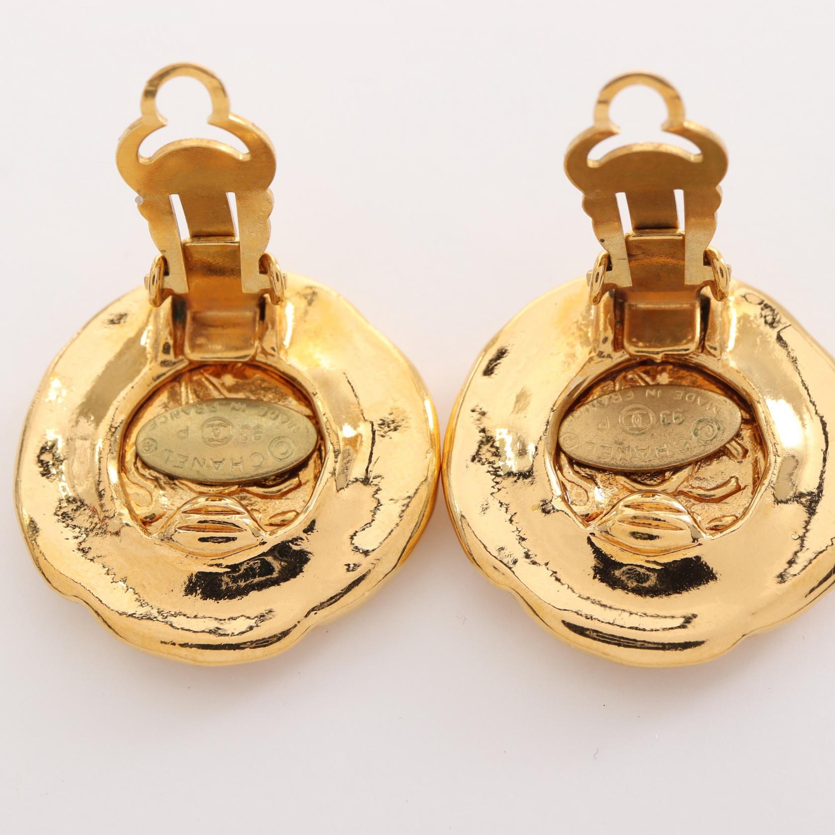 Chanel Coco Mark Earrings Gold GP 93P