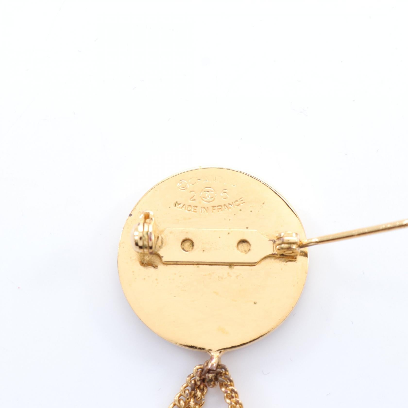 Chanel Matelasse Chain Bag Brooch Gold