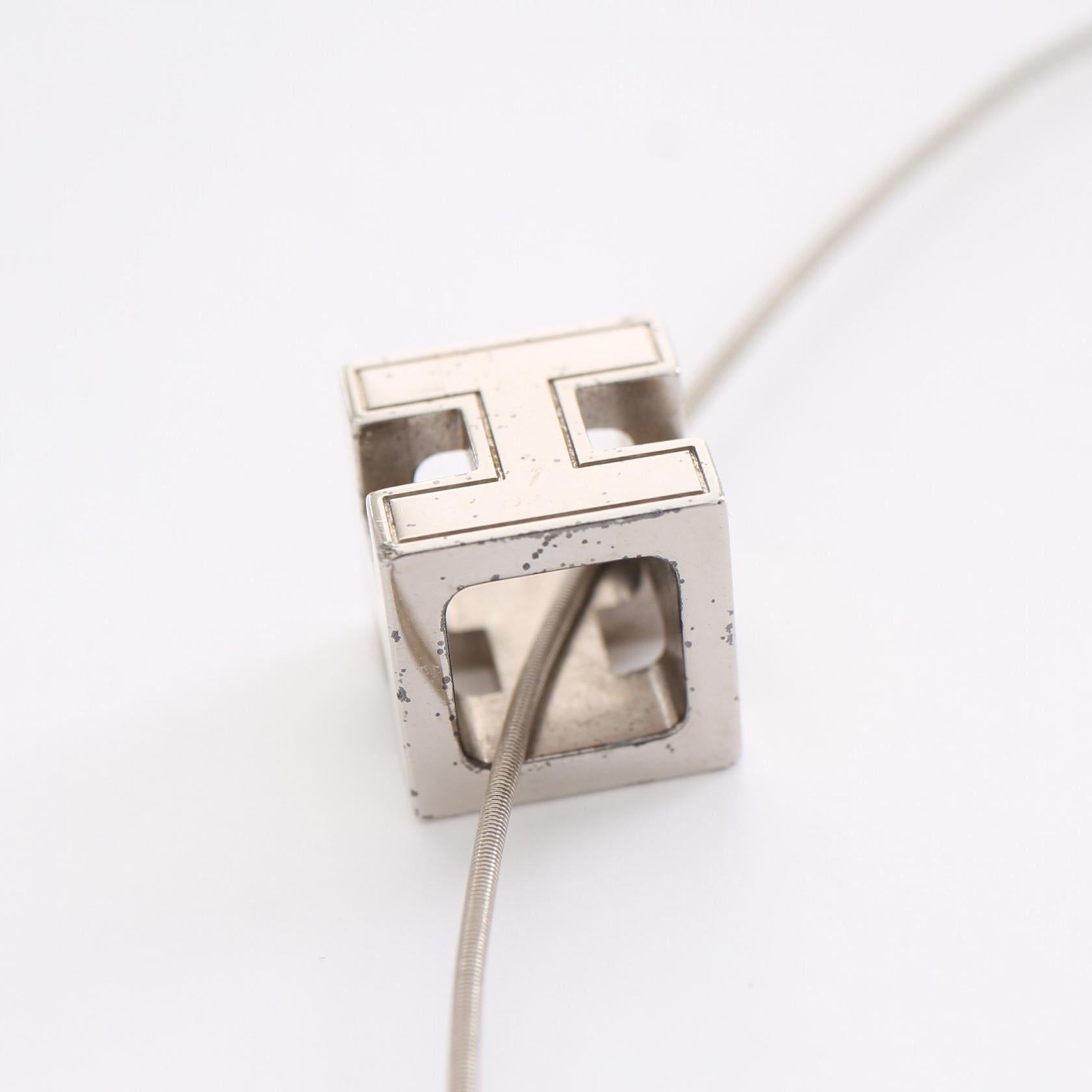 Hermes Cage De Ash H Cube Necklace Metal Necklace in Very Good Condition