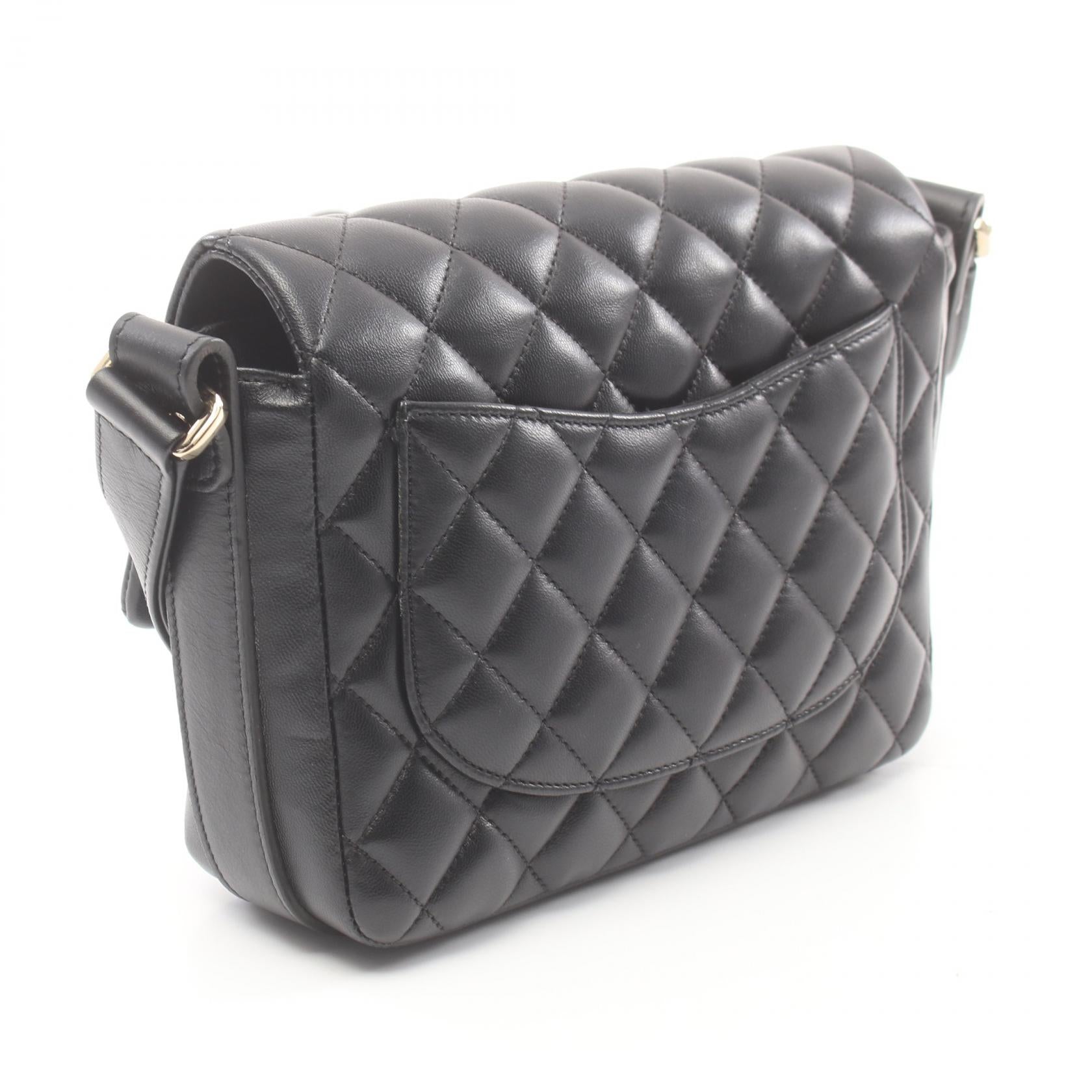 Chanel Matelasse Lambskin Shoulder Bag Black