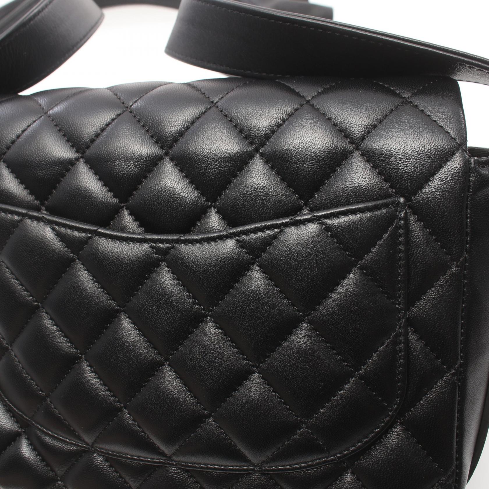 Chanel Matelasse Lambskin Shoulder Bag Black