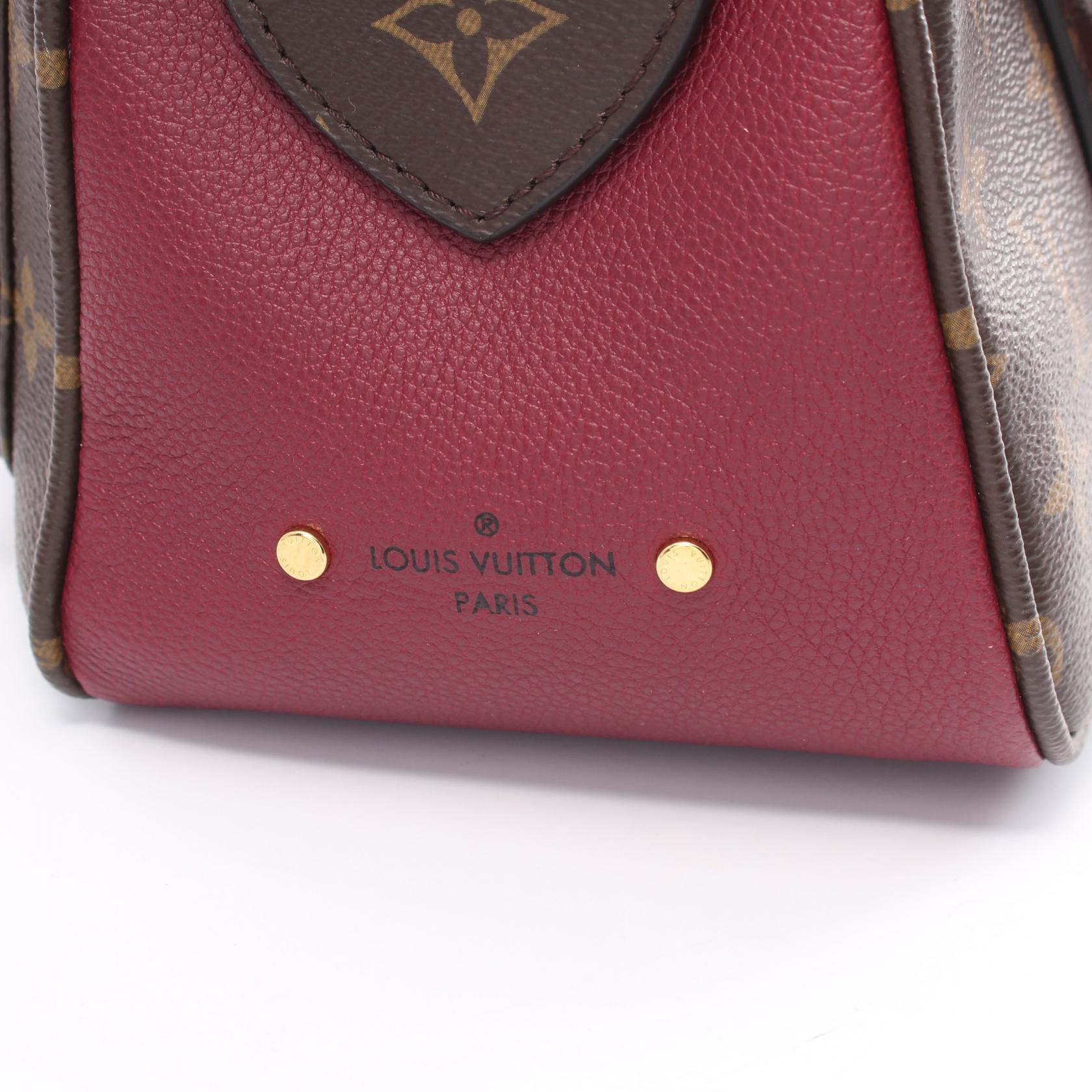 Louis Vuitton Monogram Manhattan Handbag M43482