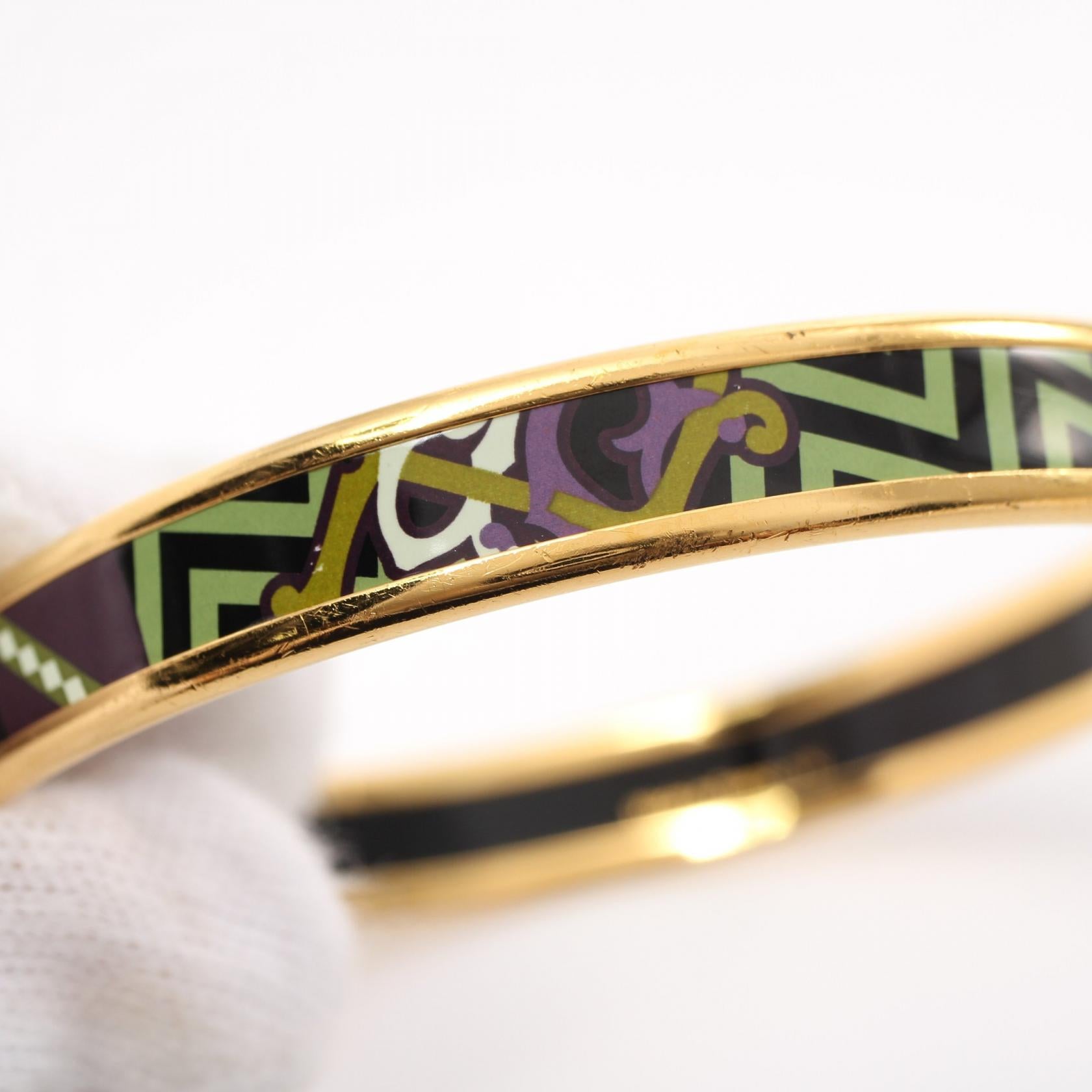 Hermes Enamel Printed Narrow Bangle Enamel Bangle in Great Condition