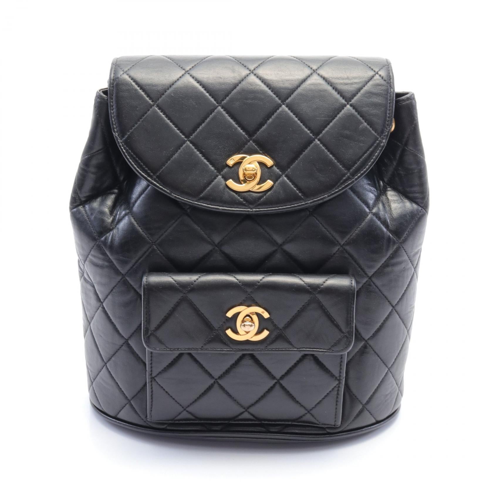 Chanel CC Quilted Leather Backpack Leather Backpack A10177 in Very Good Condition