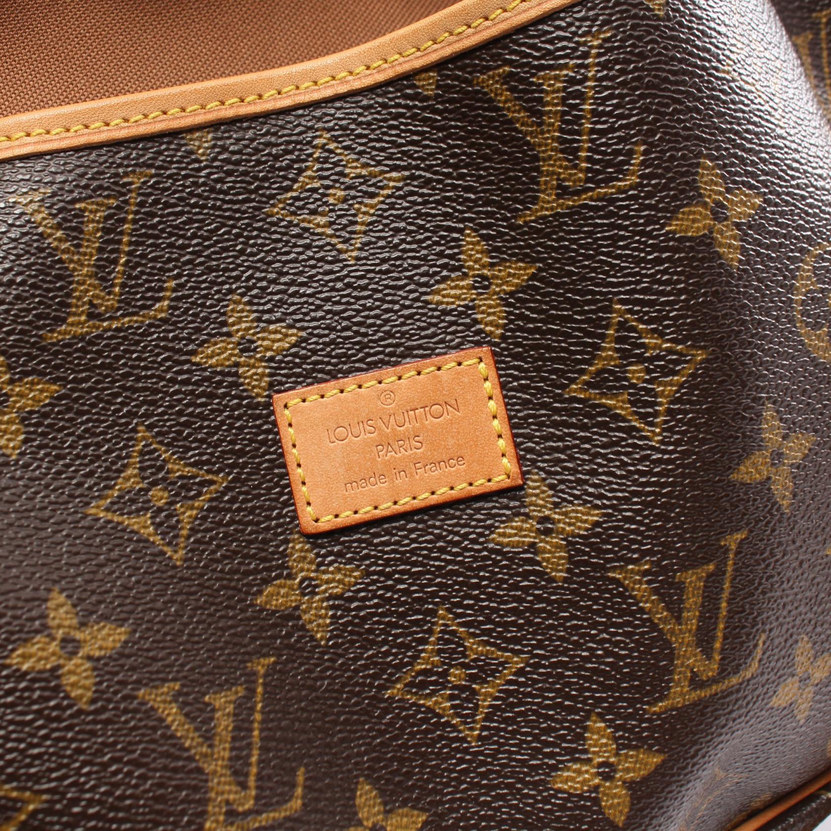 Louis Vuitton Monogram Shoulder Bag M42256