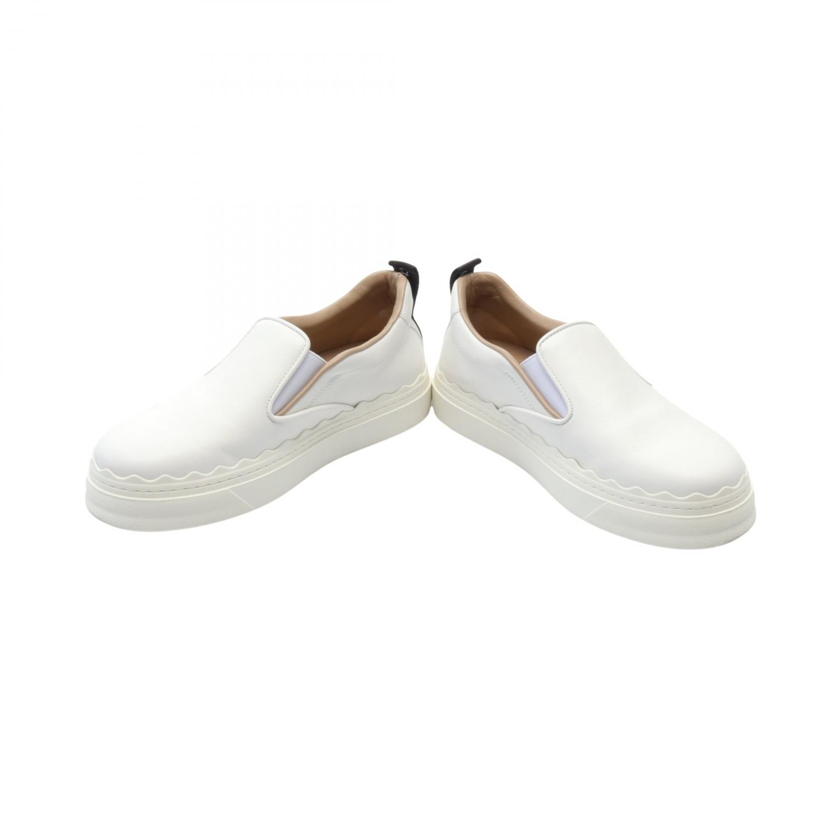 Chloe Lauren Leather Slip-On Shoes